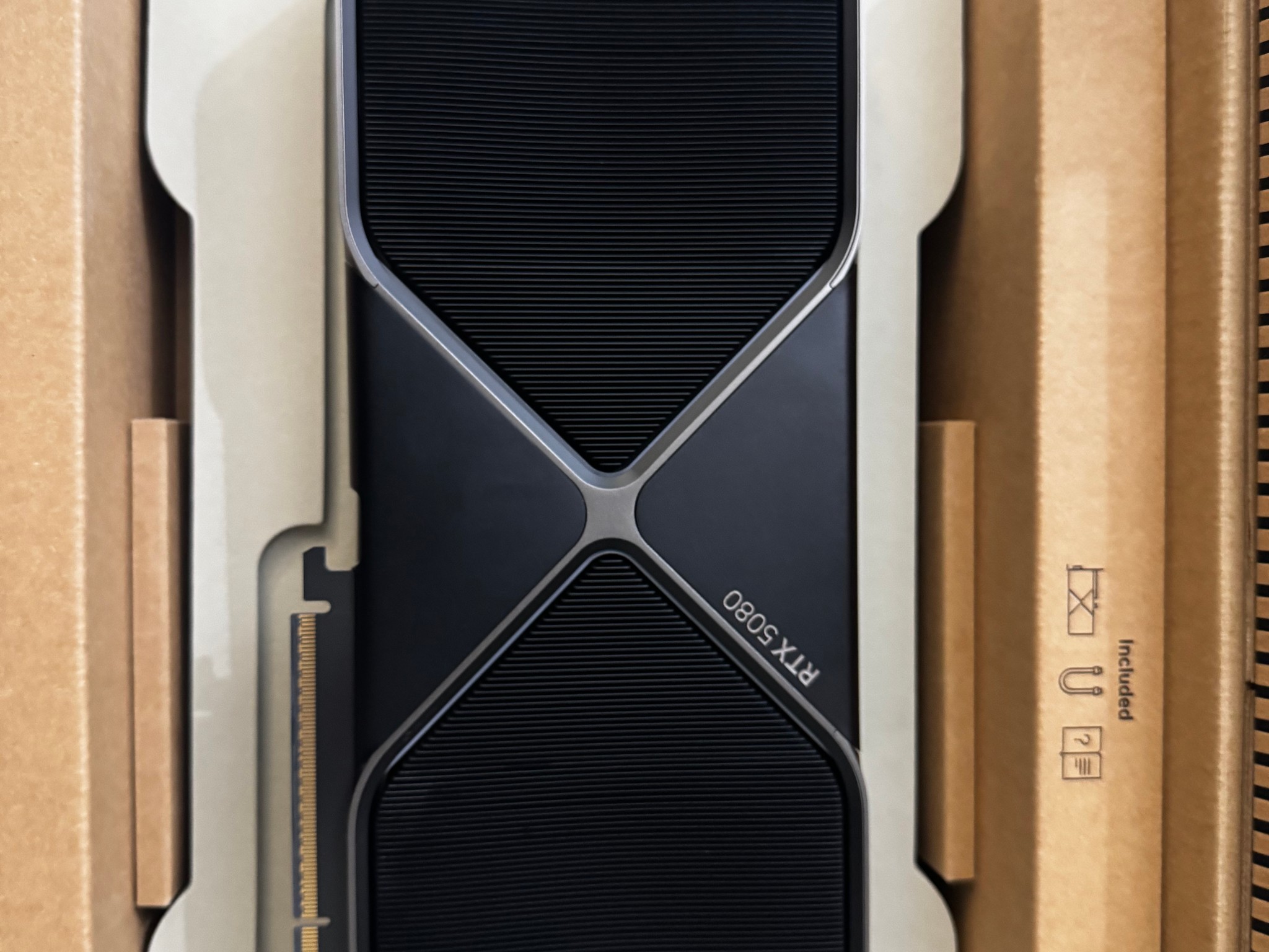 NVIDIA GeForce RTX 5080 Founders Edition