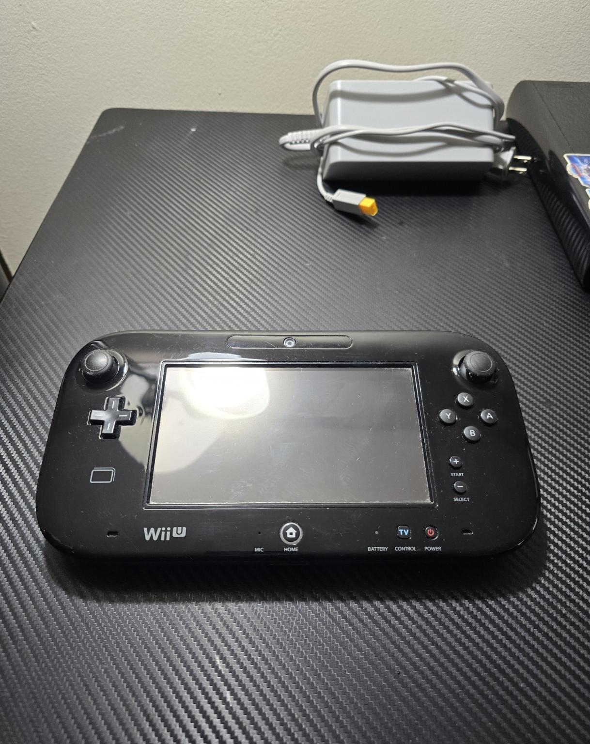 Nintendo Wii U (Black) w/Custom Firmware + Games