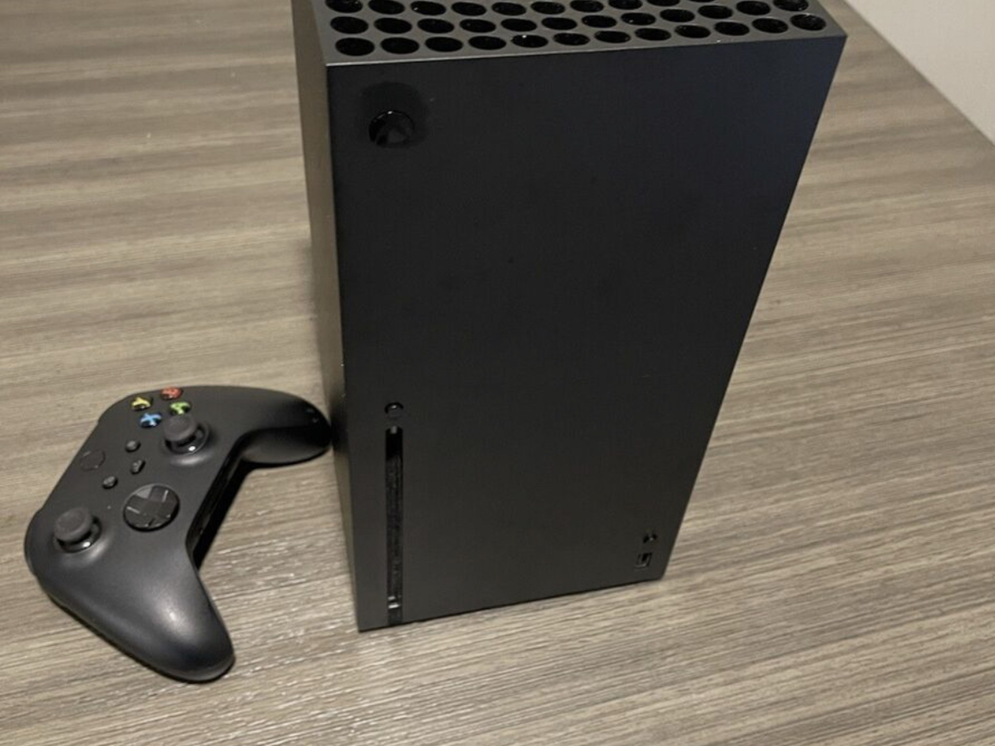Xbox series X With the Disc Drive in perfect condition for a cheap price