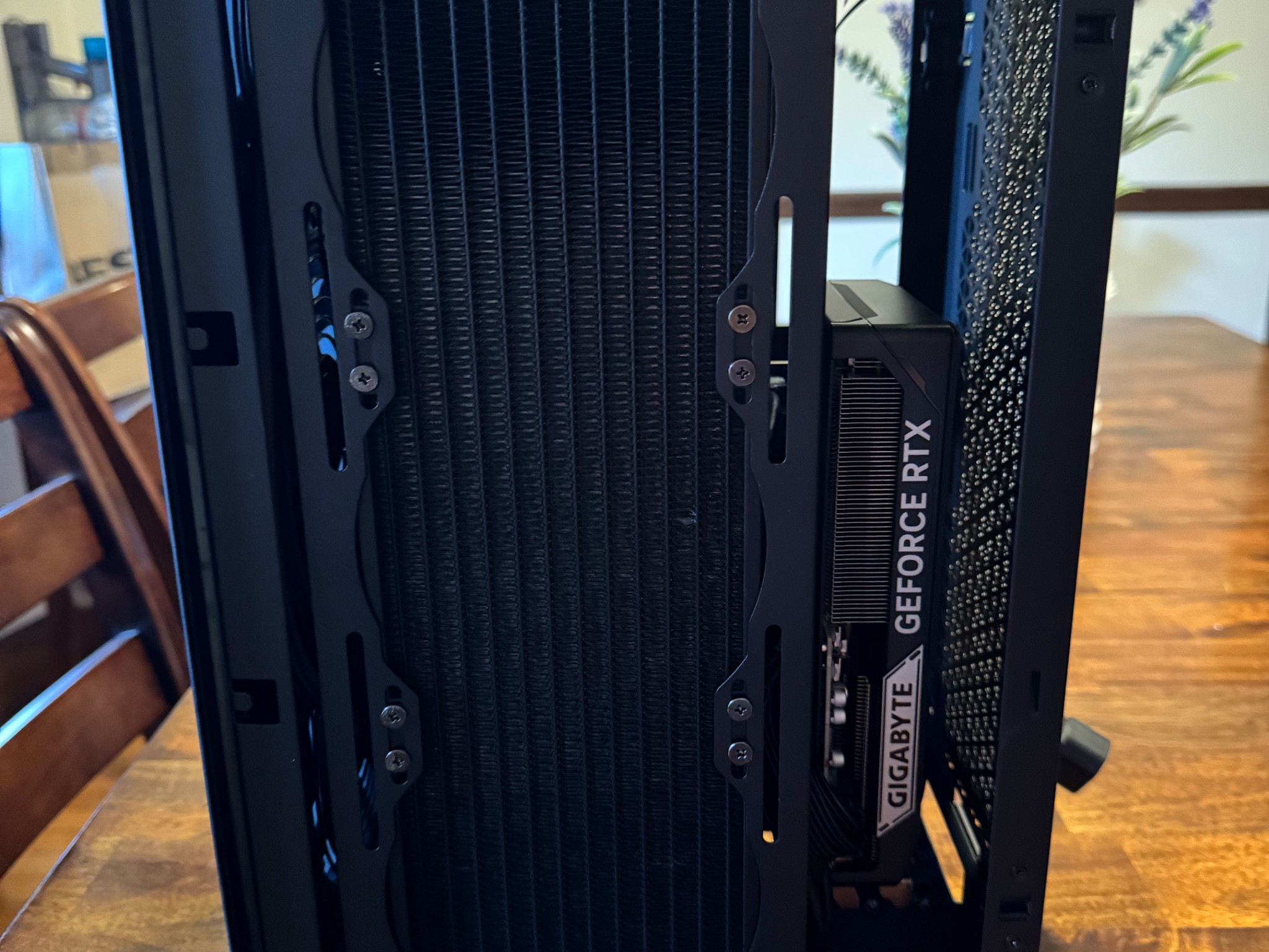Mini ITX Gaming PC *New* | 7600X | 5060 Ti 16GB | 32GB DDR5 | 2TB SSD