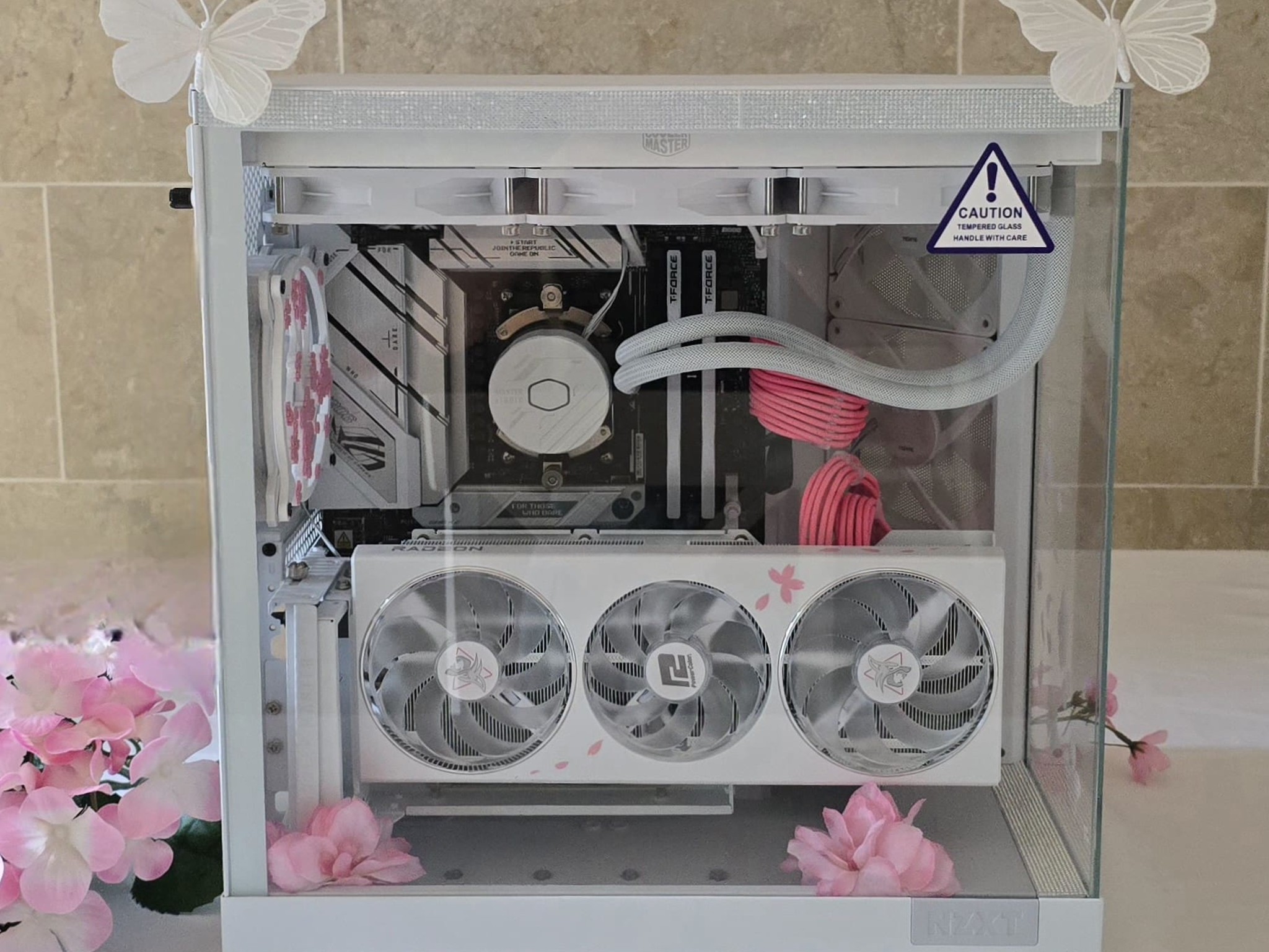 Sakura Pc 🌸🌸🌸 7800X3D + 7800XT (Sakura Version)