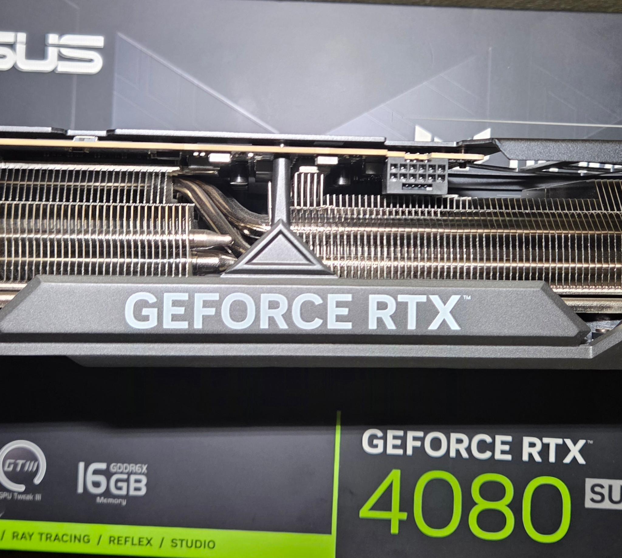 ASUS TUF Gaming GeForce RTX 4080 SUPER