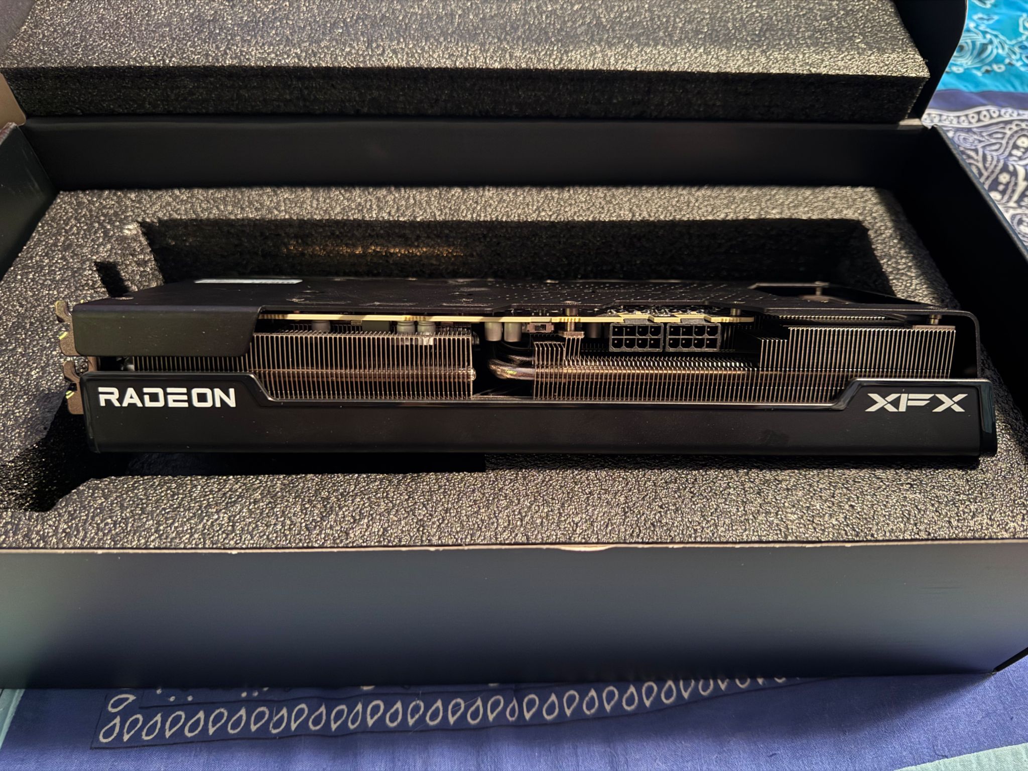 RX 7600 XT