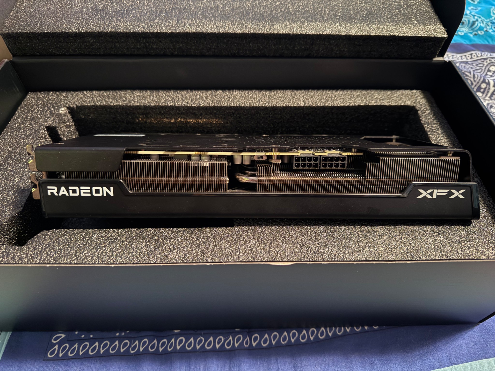 RX 7600 XT