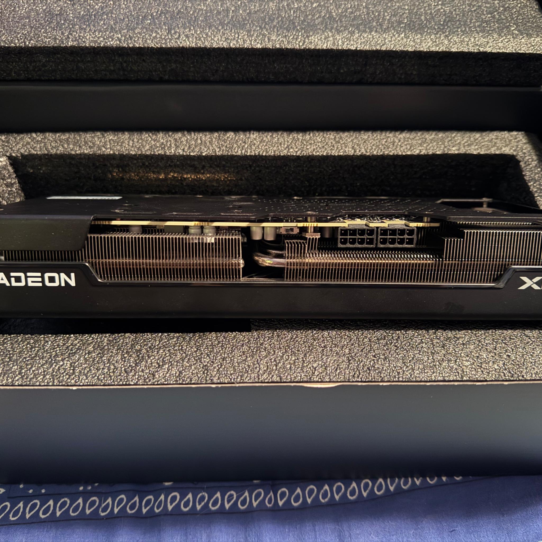 RX 7600 XT