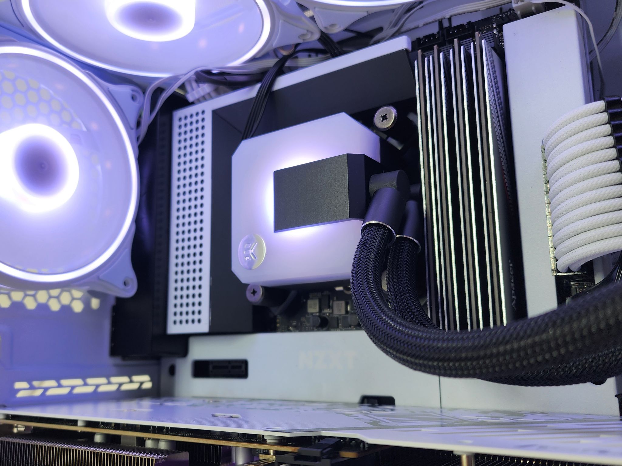 Gaming PC i9-10900 32GB RAM 1TB SSD RX 7600 8GB Windows 11 Computer