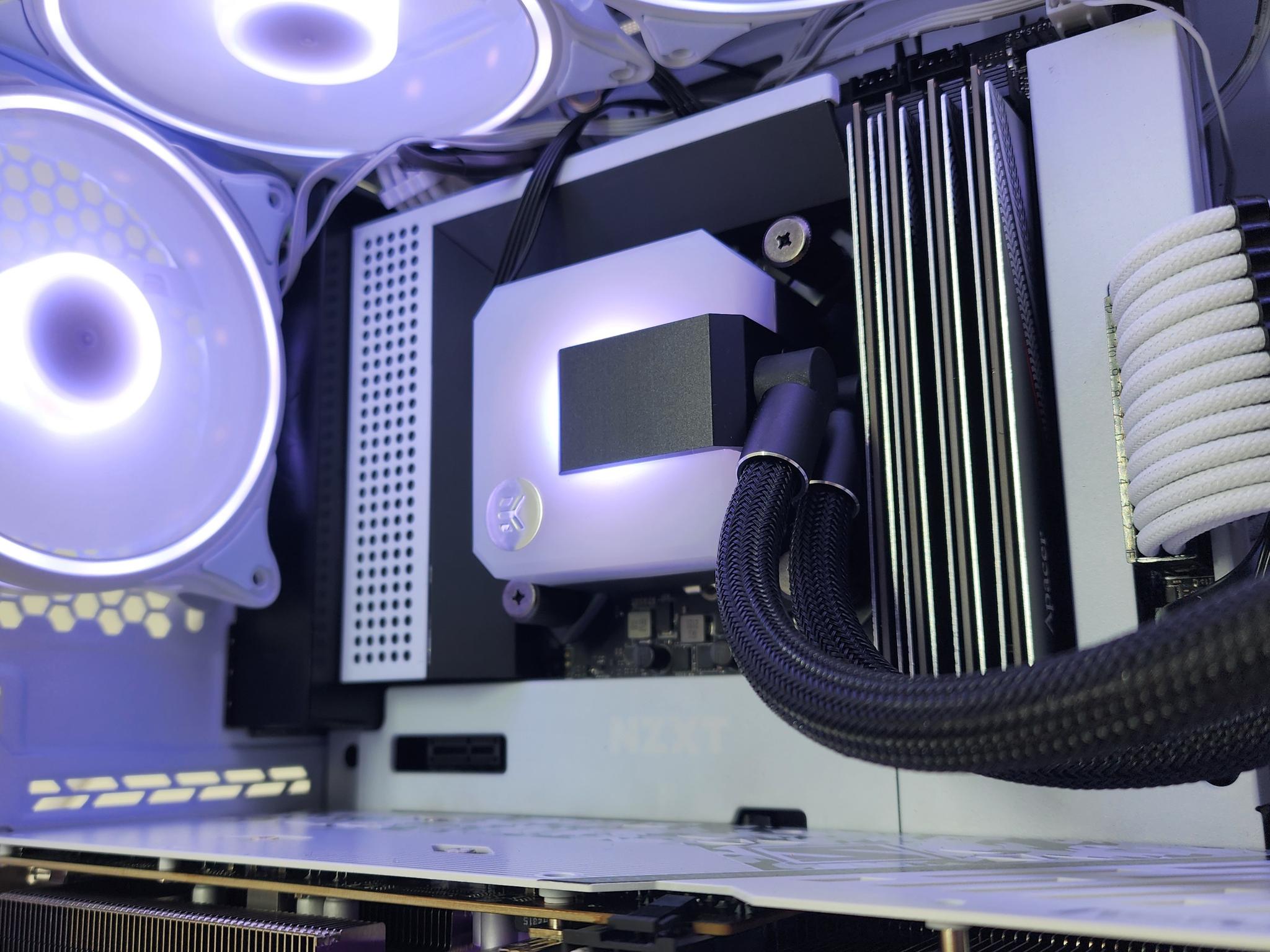 Gaming PC i9-10900 32GB RAM 1TB SSD RX 7600 8GB Windows 11 Computer