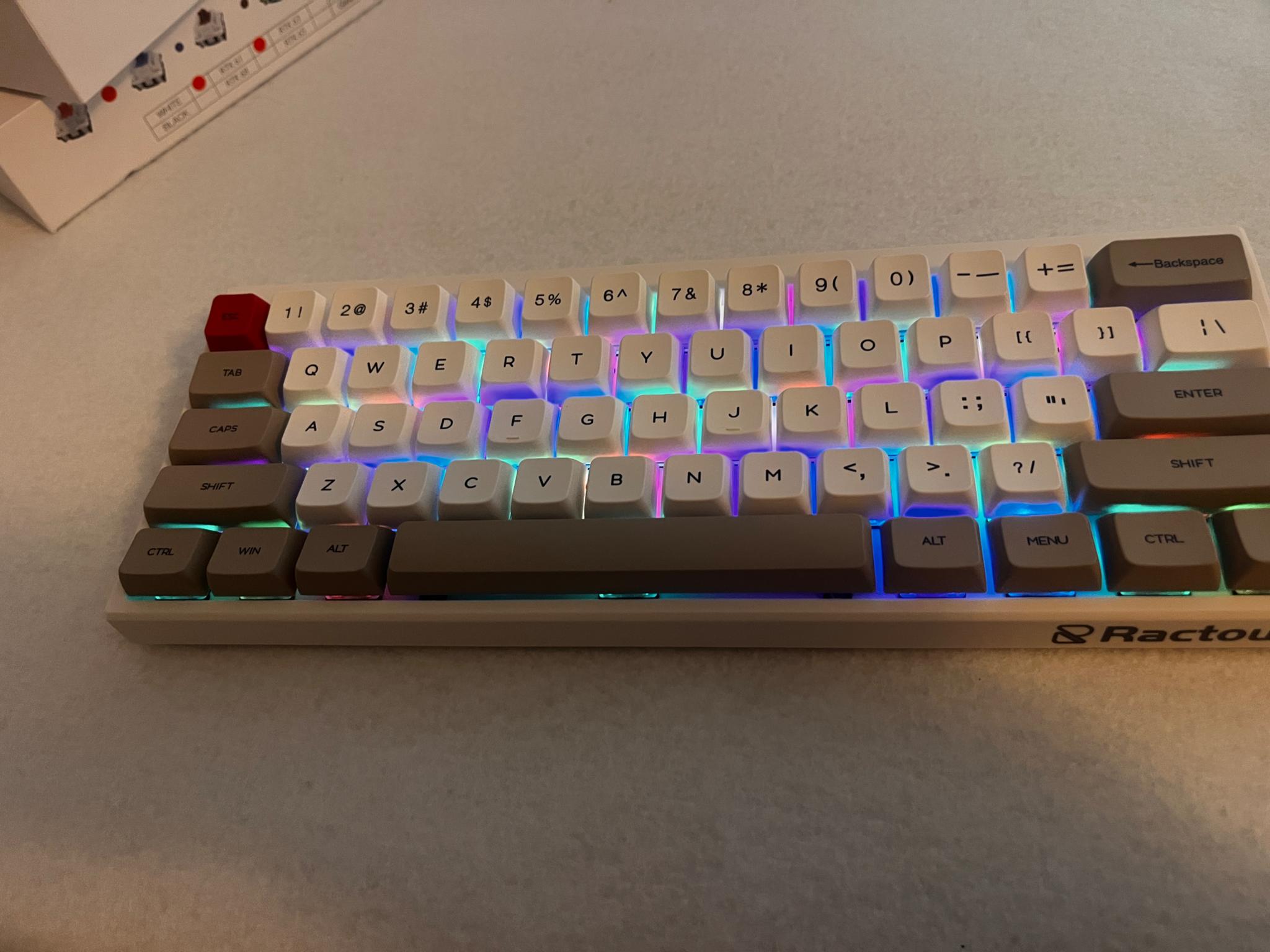 Ractous Design gaming keyboard Blue Optical switches.