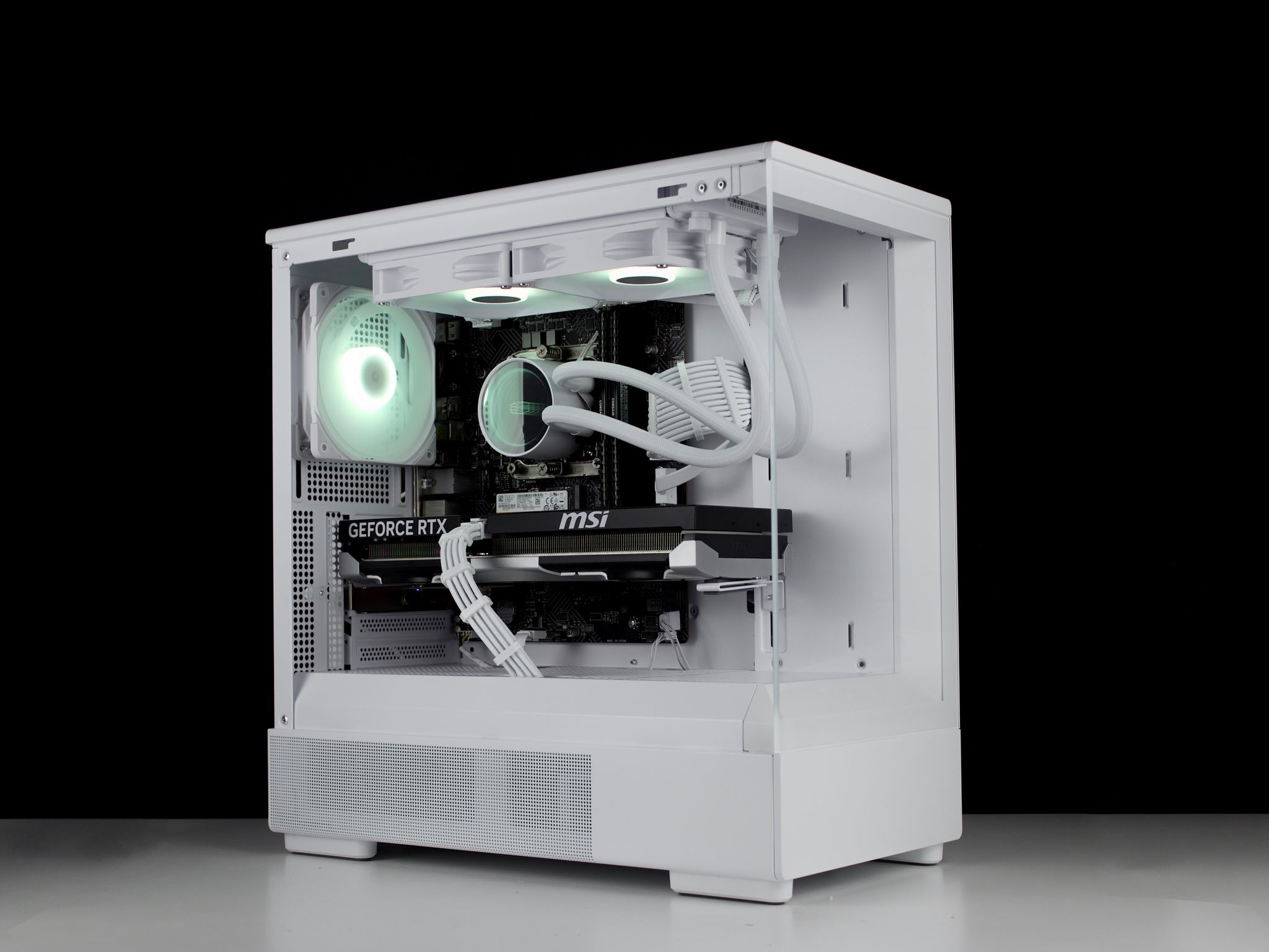 🧊❄️🧊 White Gaming PC – RTX 5060 TI, Intel i5 12600K, 32GB RAM, 1TB SSD - WiFi, BlueTooth 🧊❄️🧊