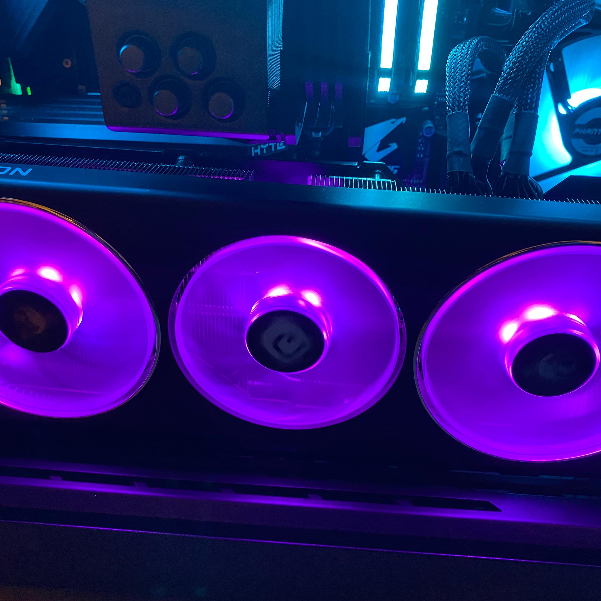 PowerColor Hellhound AMD Radeon RX 7900 GRE 16GB
