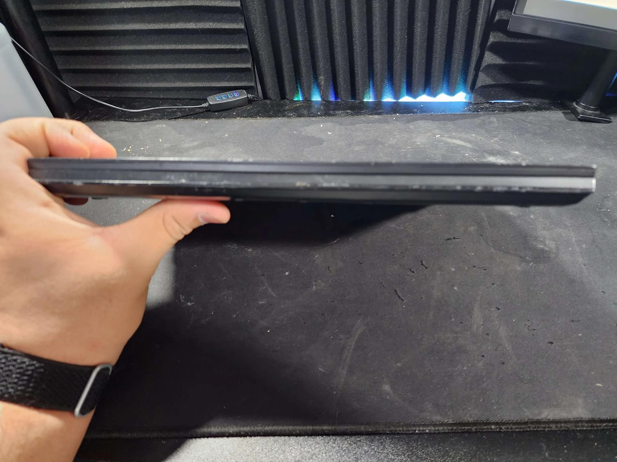 Dell Inspiron 13" Laptop (NO DISK DRIVE)