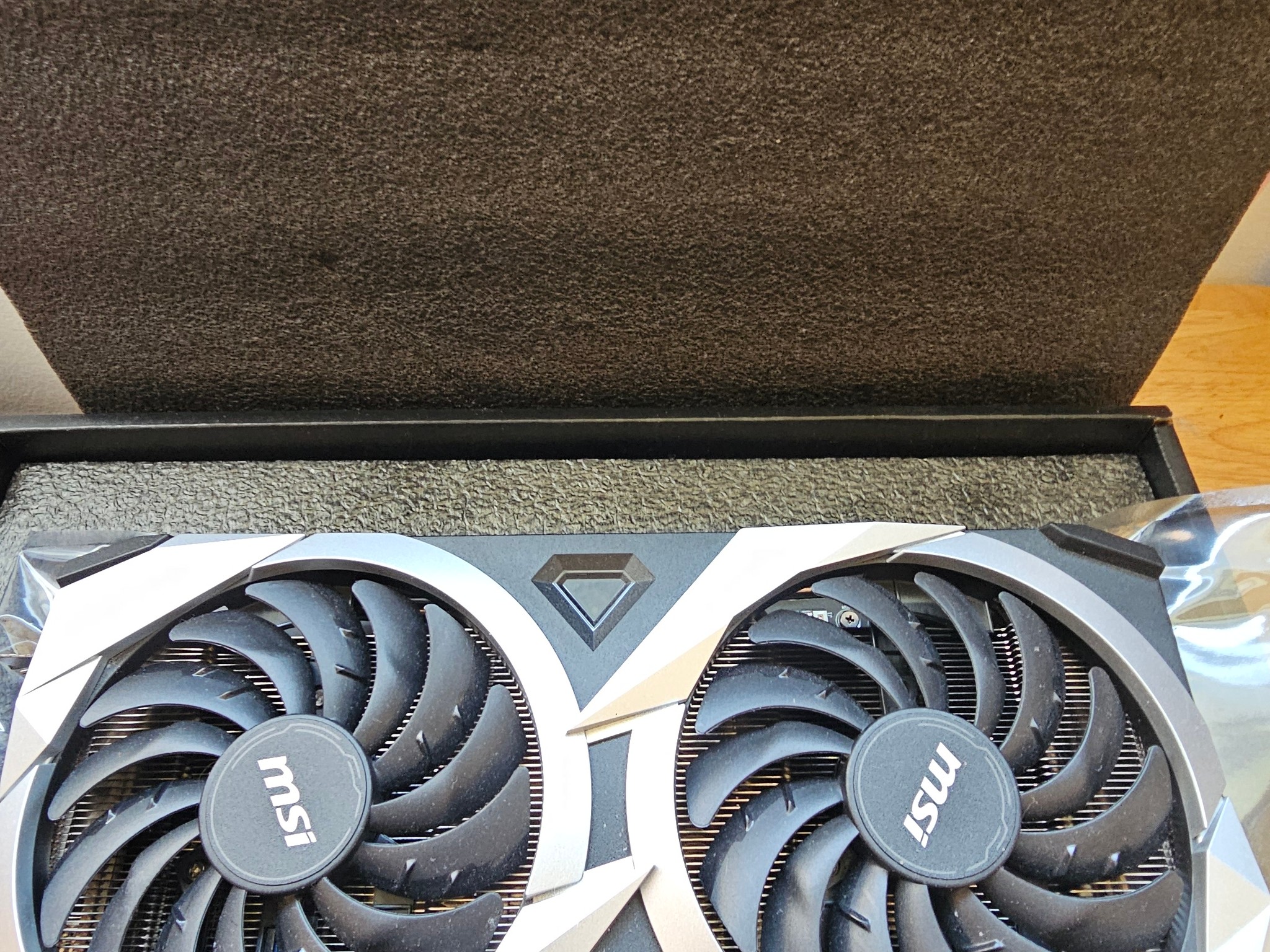 MSI MECH 2X OC Radeon RX 6750 XT