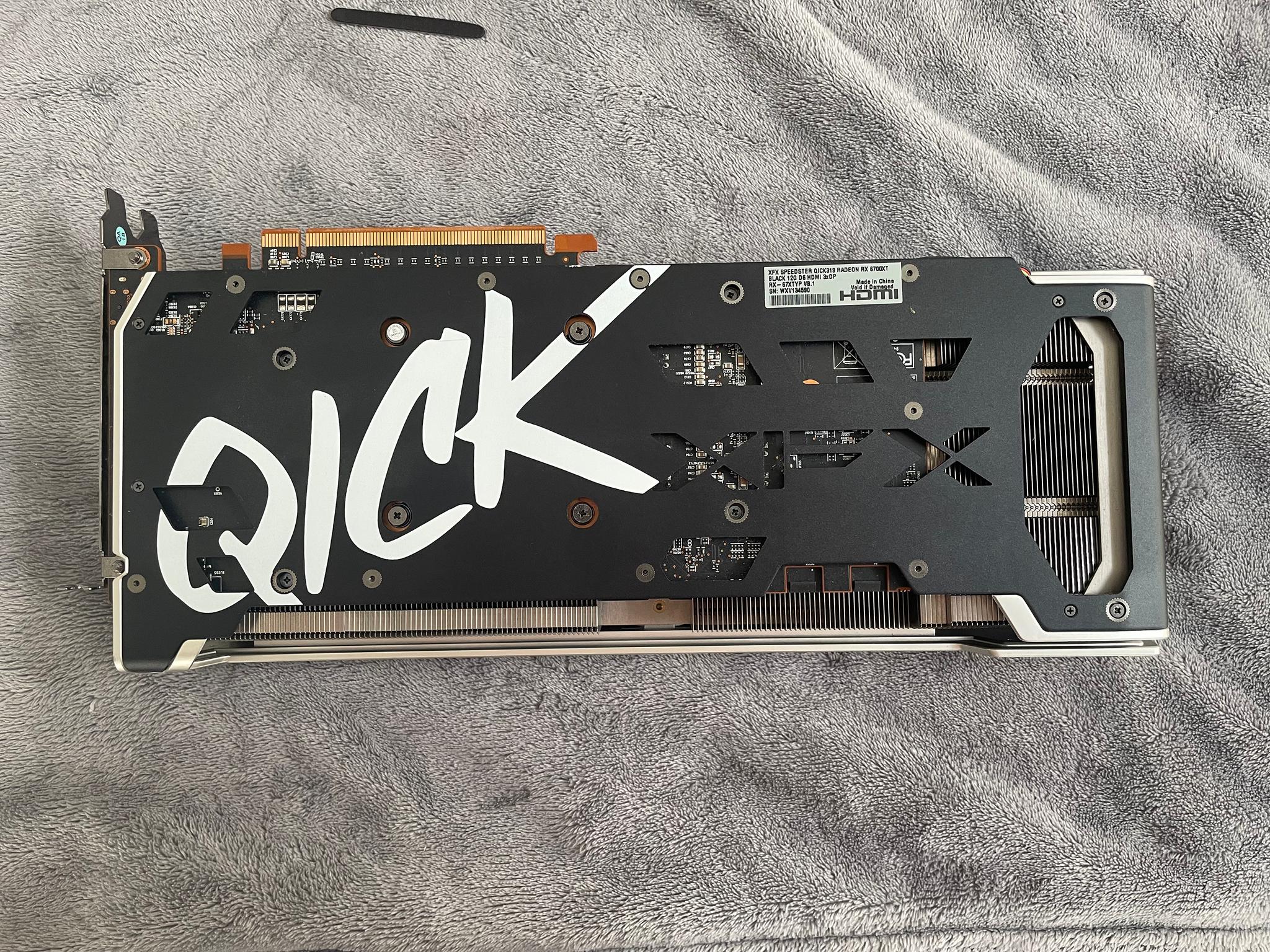 XFX QICK 319 6700XT