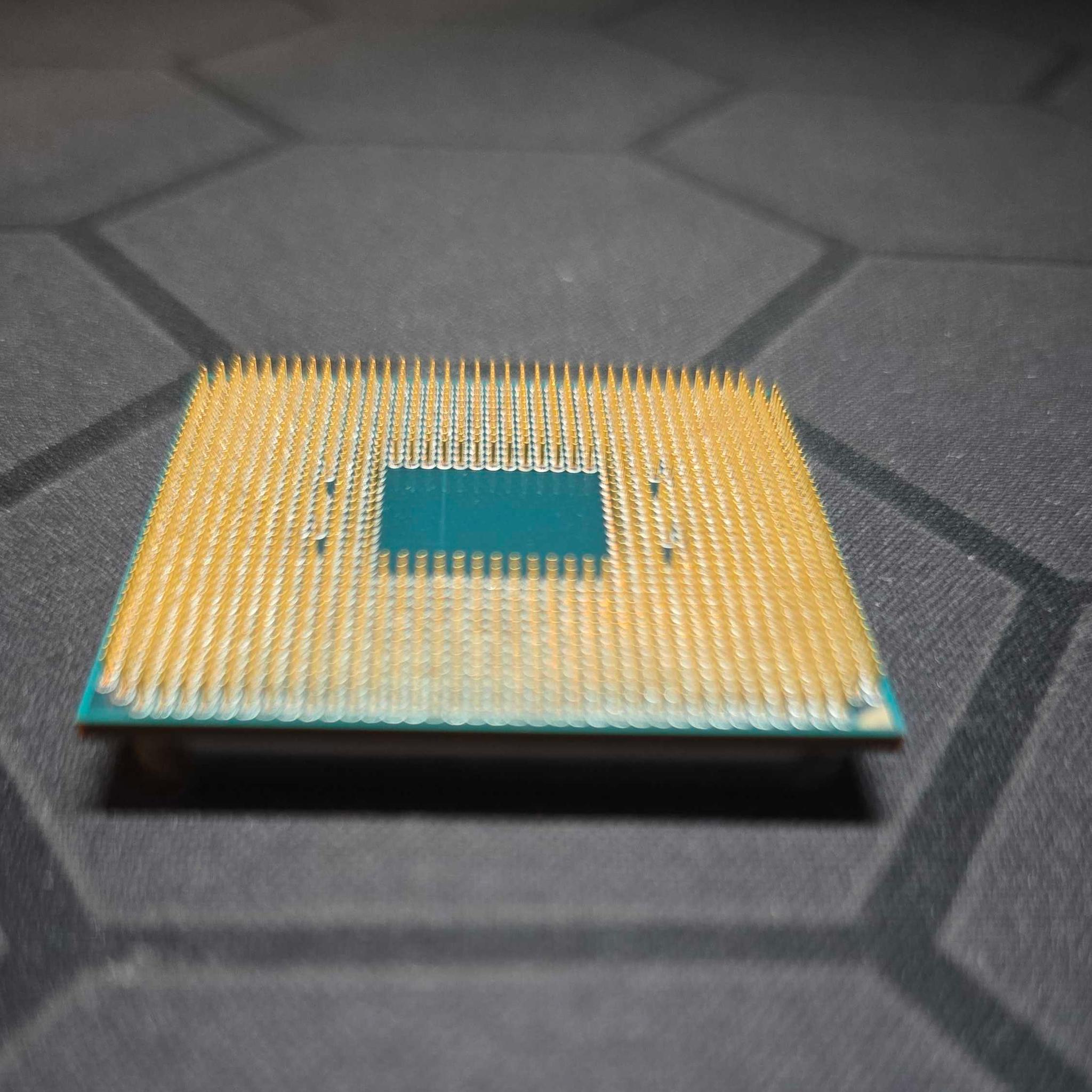 AMD Ryzen 5 5600