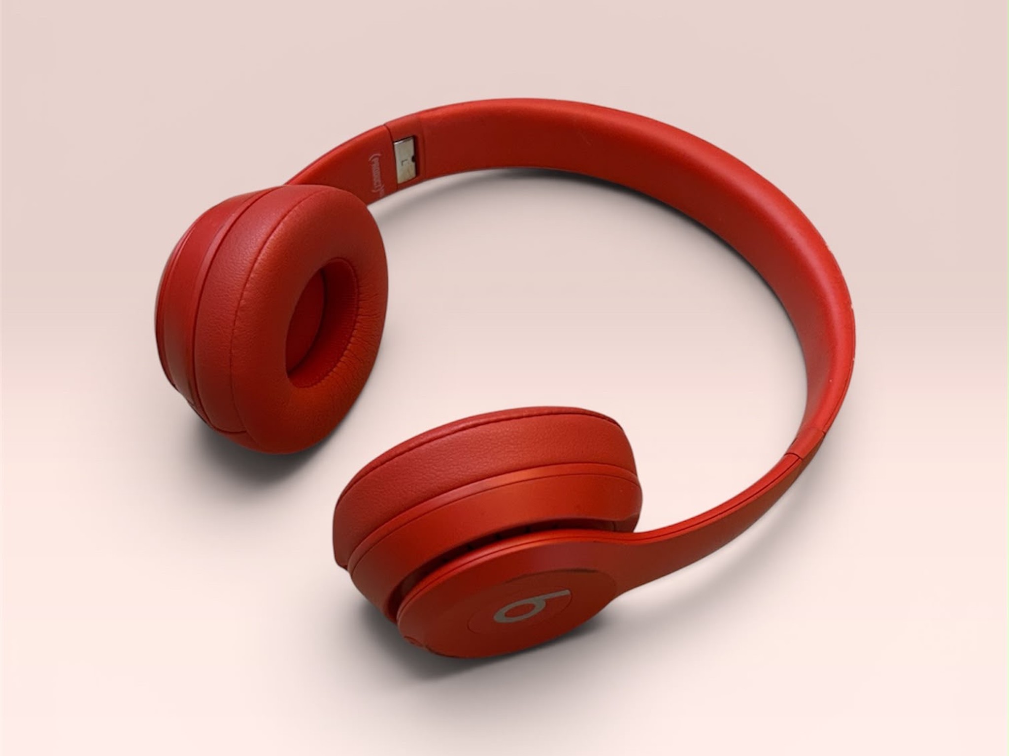 Beats Solo3 Wireless Headphones - Product RED
