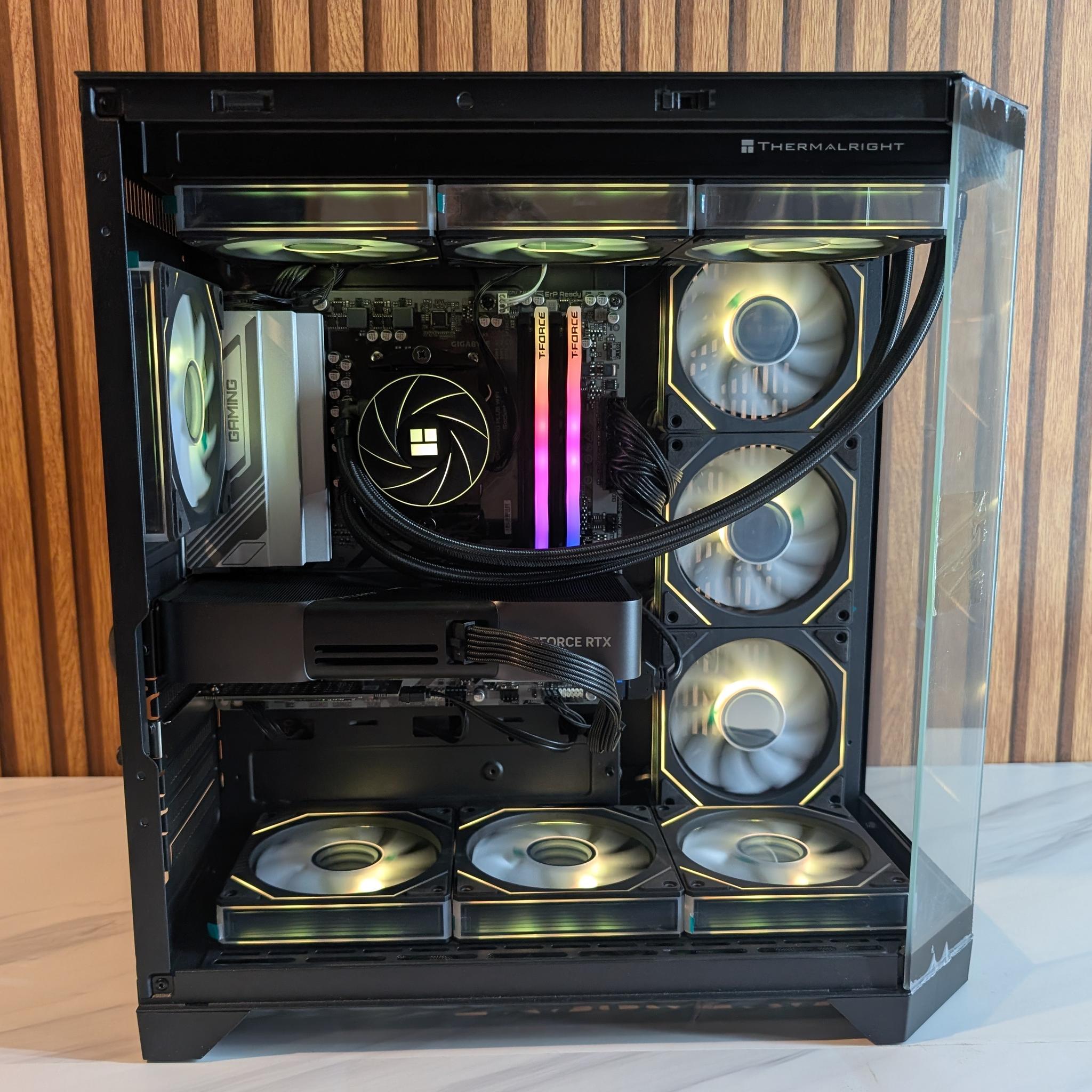 RTX 5070 FE | RYZEN 5 7600X | 1TB SSD | 16GB DDR5 | 650W | 360MM AIO