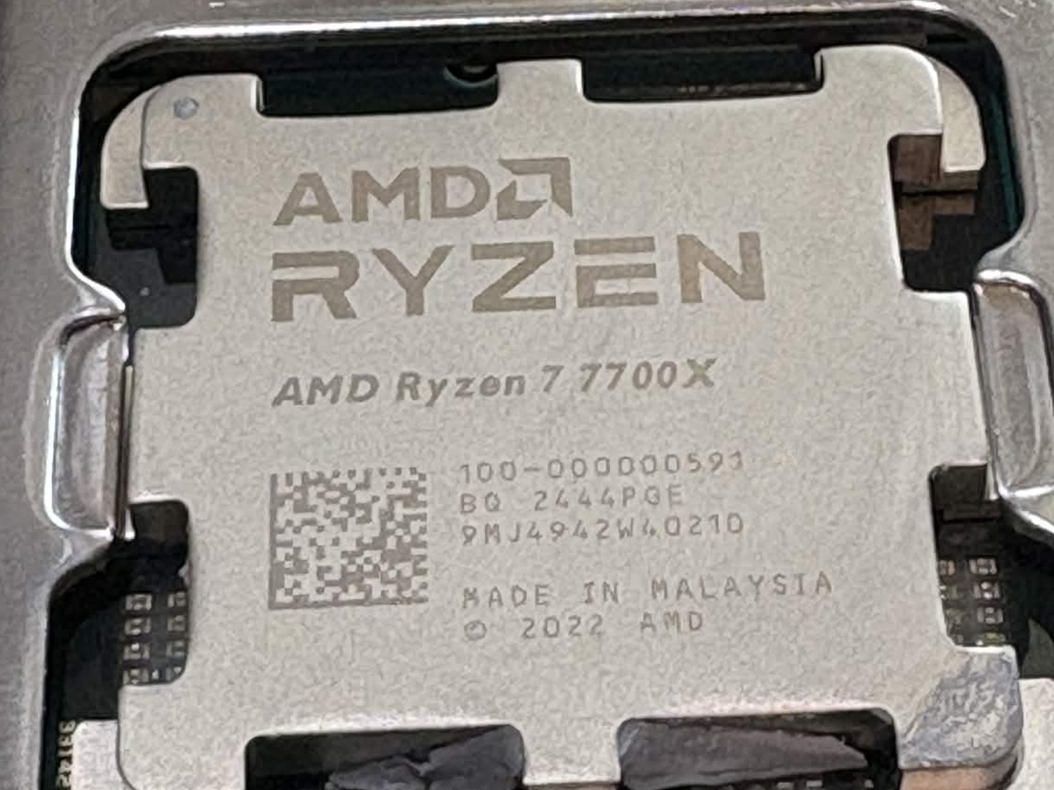 Ryzen 7 7700X + B650 Gaming X AX V2 + 32GB DDR5 Bundle