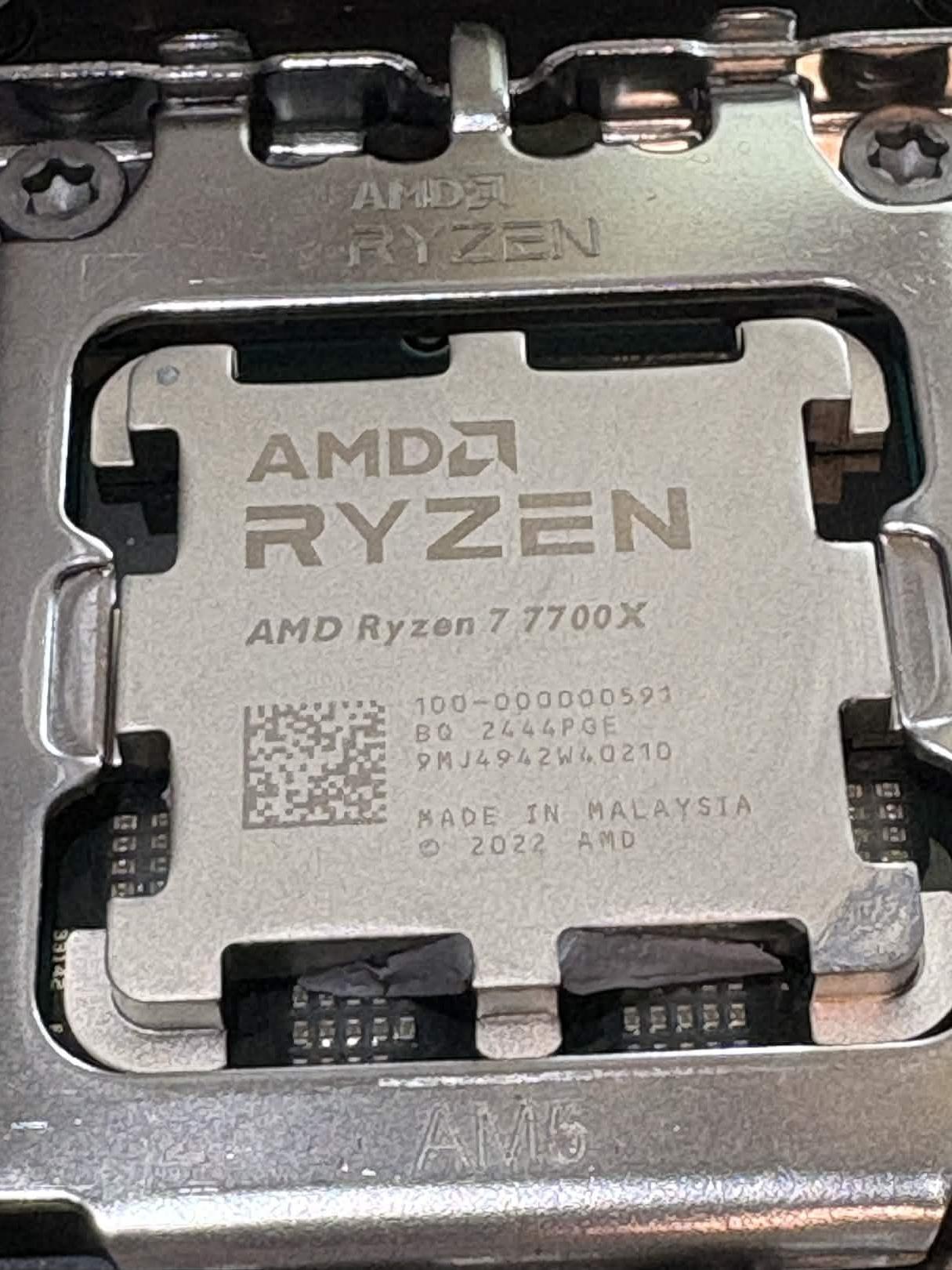 Ryzen 7 7700X + B650 Gaming X AX V2 + 32GB DDR5 Bundle