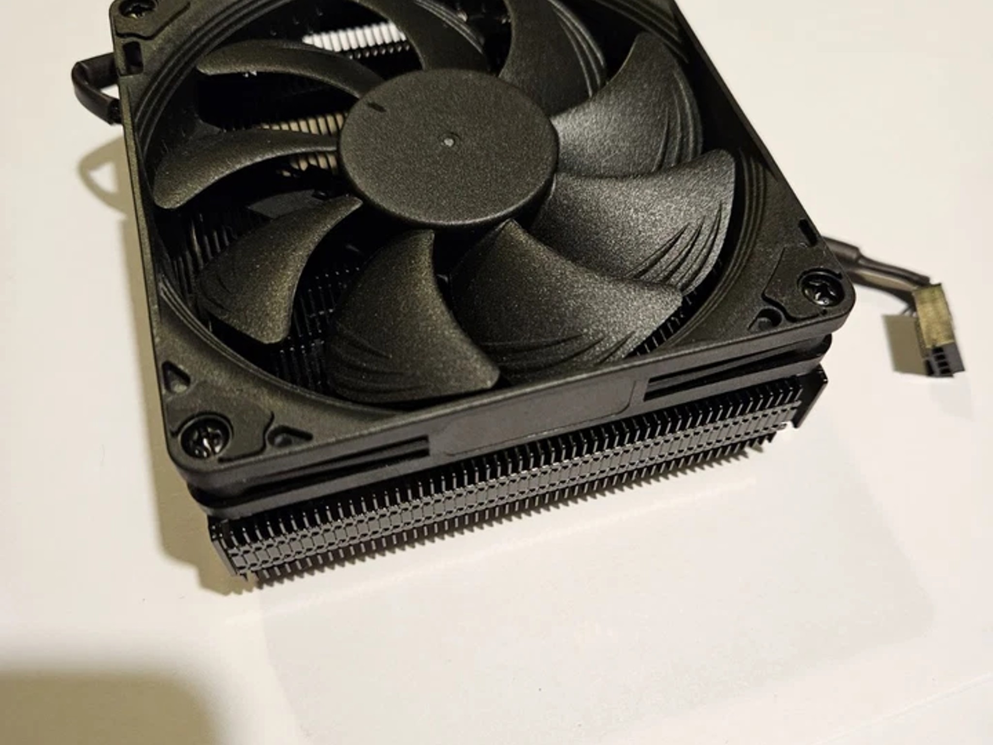 Noctua NH-L9i-17xx 92mm CPU Fan with Heatsink - chromax.black