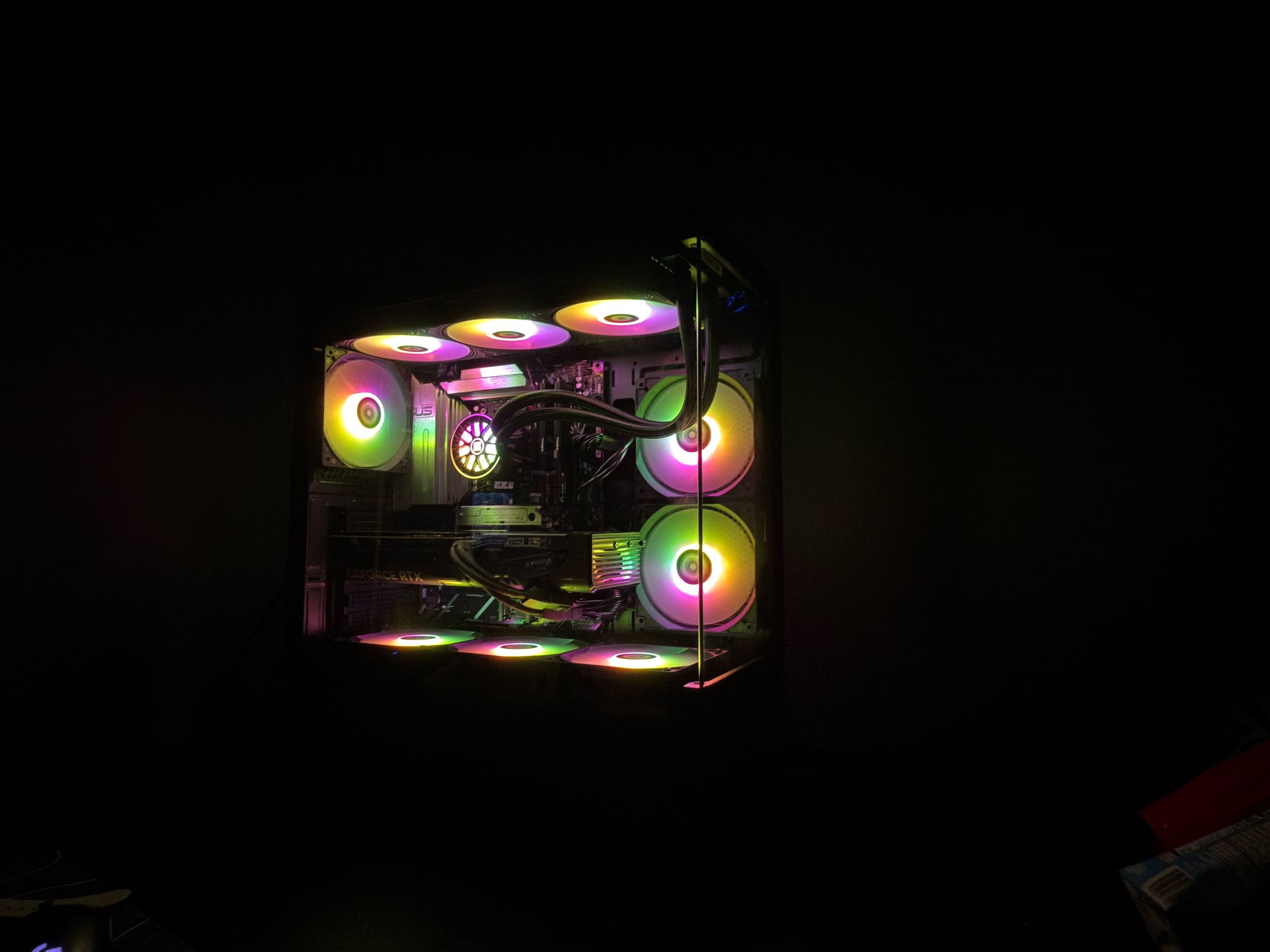 High End 5070/7600x3D/2TB/32GB DDR5 Gaming Pc