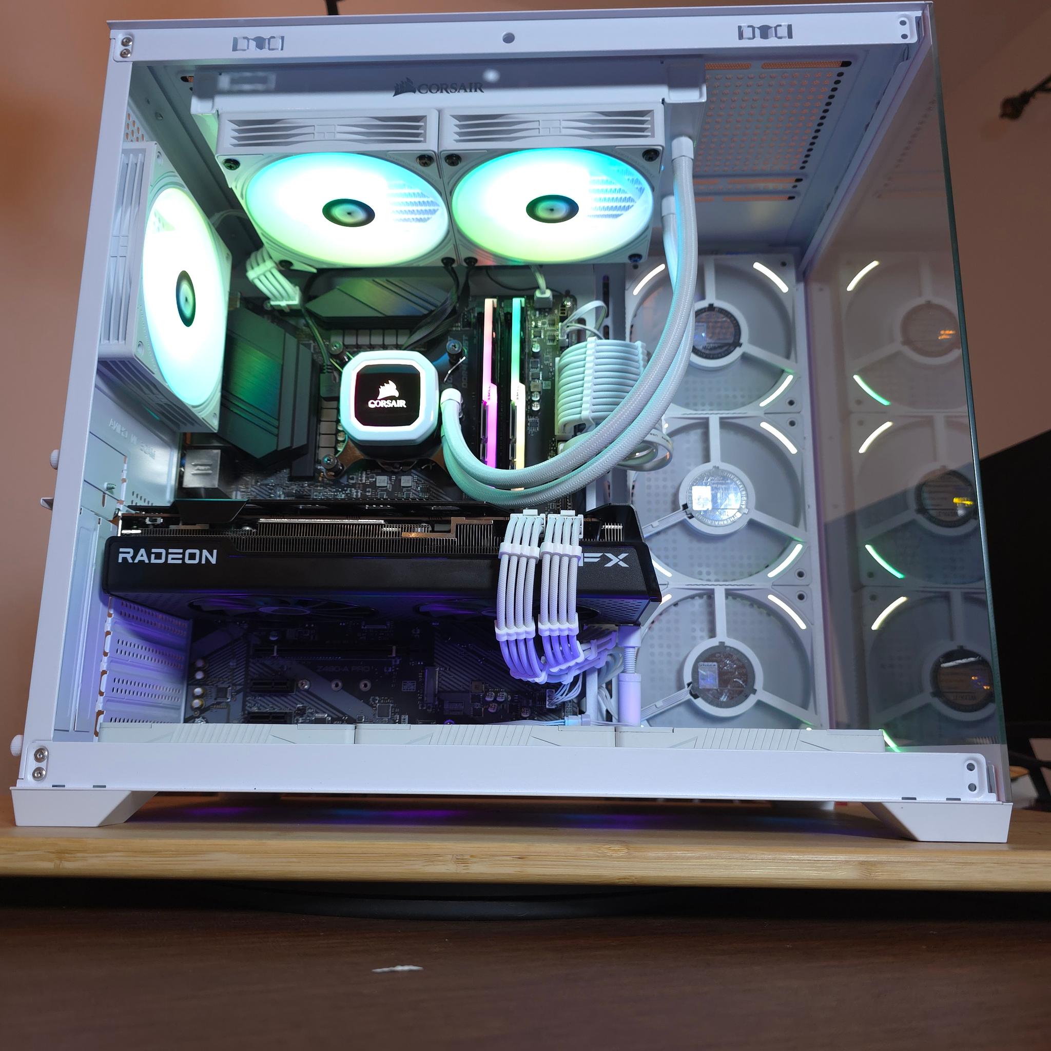 🔥 RTX 7800 XT Gaming PC | i7-10700K | 32GB RGB | 5TB Storage | White Build