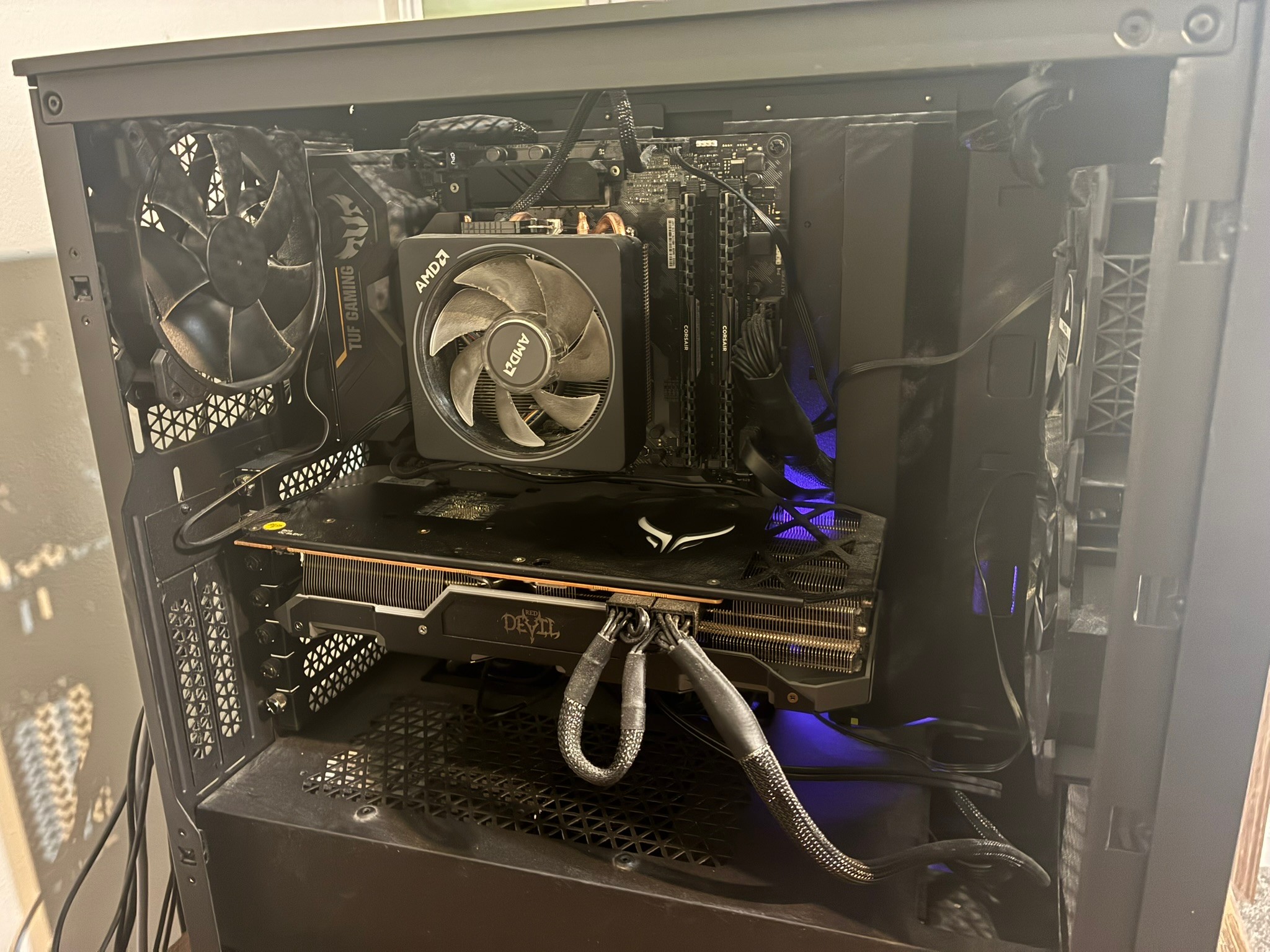 Custom PC Build with AMD Ryzen 7 3rd Gen - RYZEN 7 3700X and PowerColor RED DEVIL Radeon RX 5700 XT
