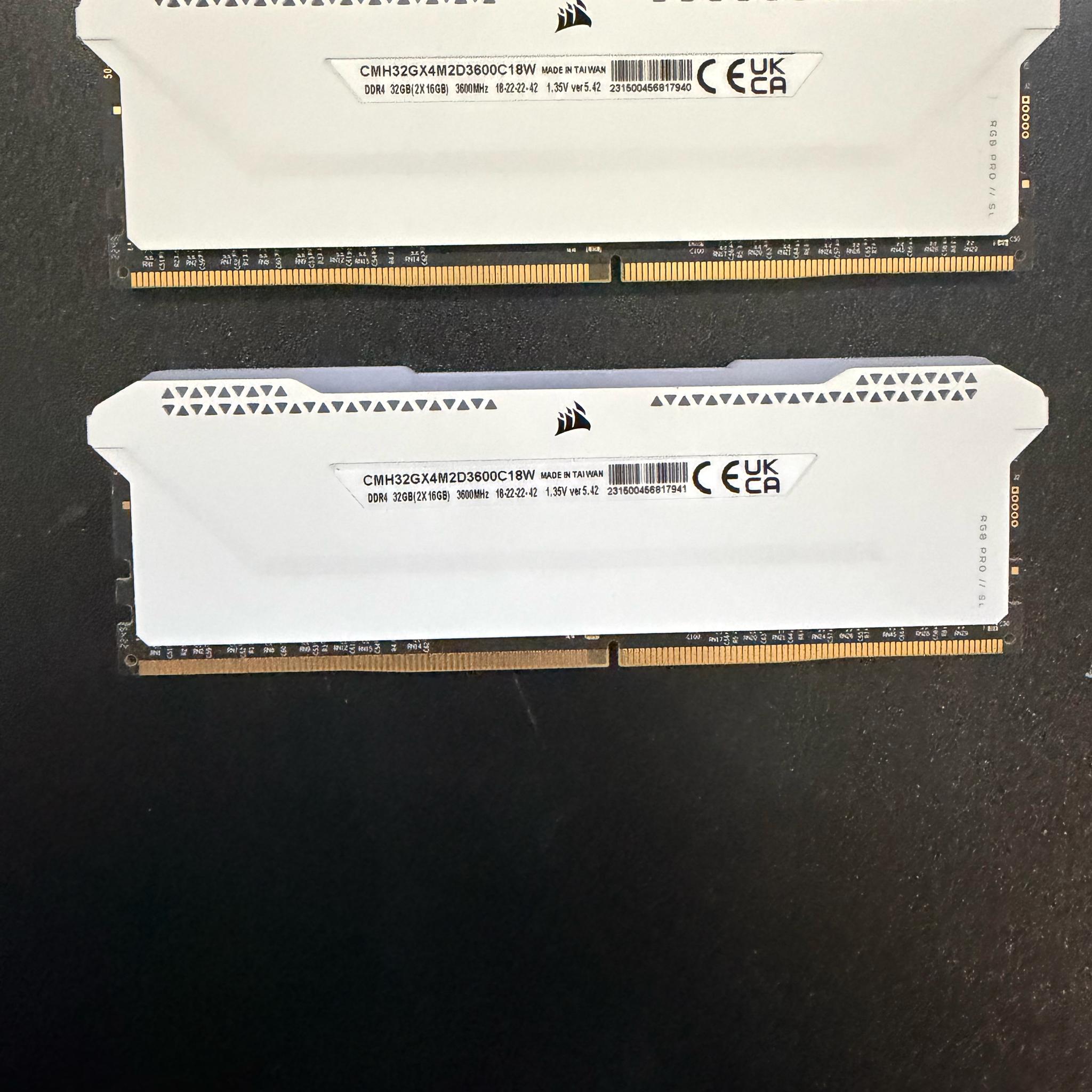 Corsair Vengeance 32GB DDR4 RAM Kit – 2x16GB 3600 MT/s CL18