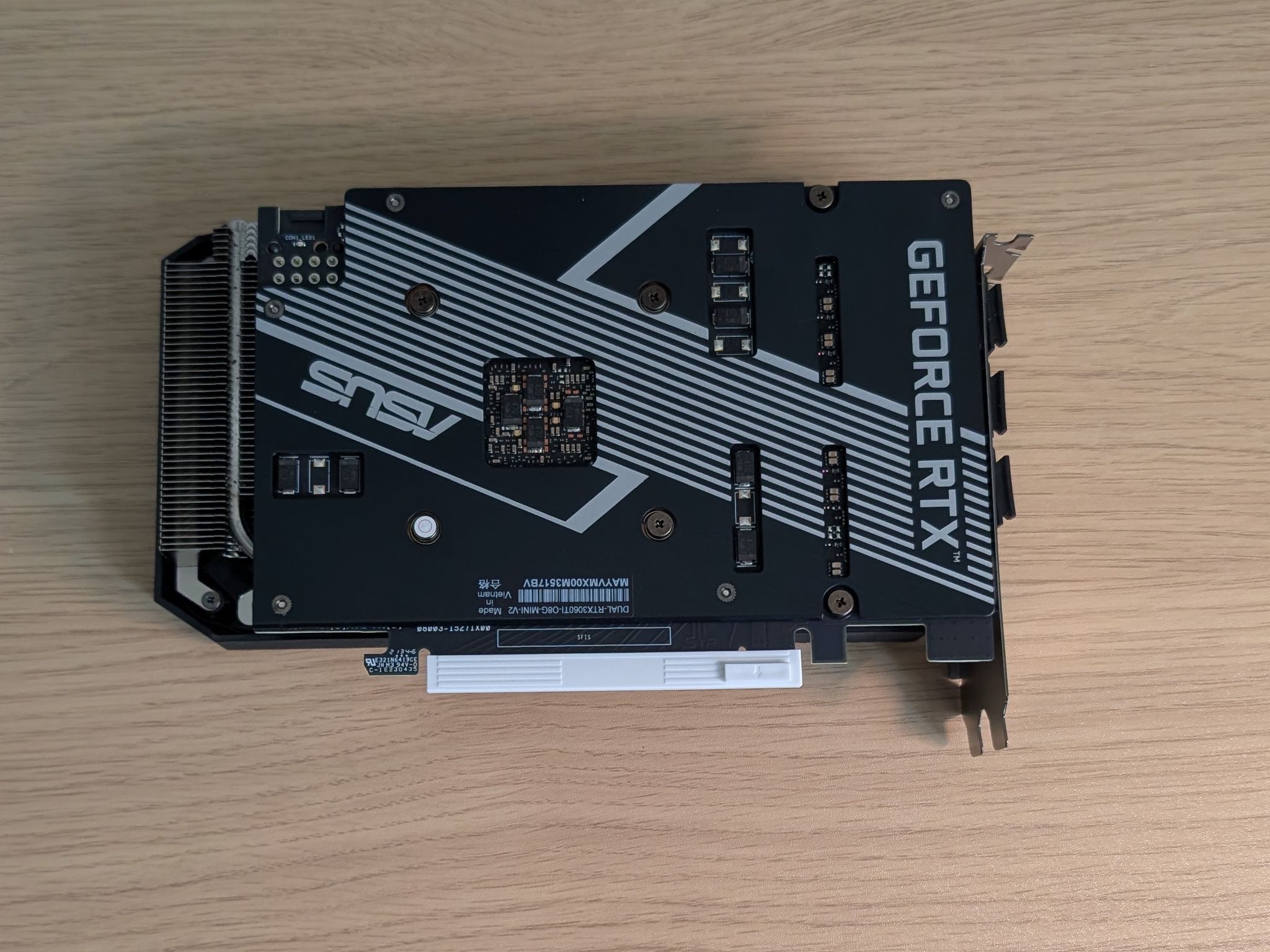 ASUS Dual GeForce RTX 3060 Ti Mini OC Edition