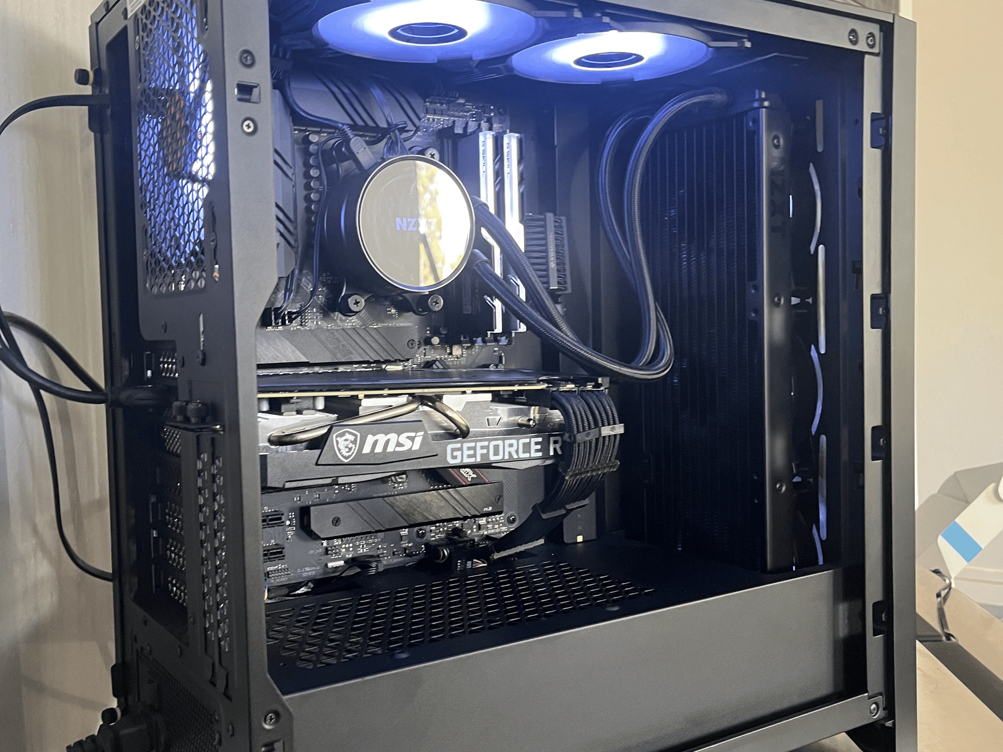 Ventus 💨| Ryzen 7 3800x , Rtx 3070 High-End Gaming PC