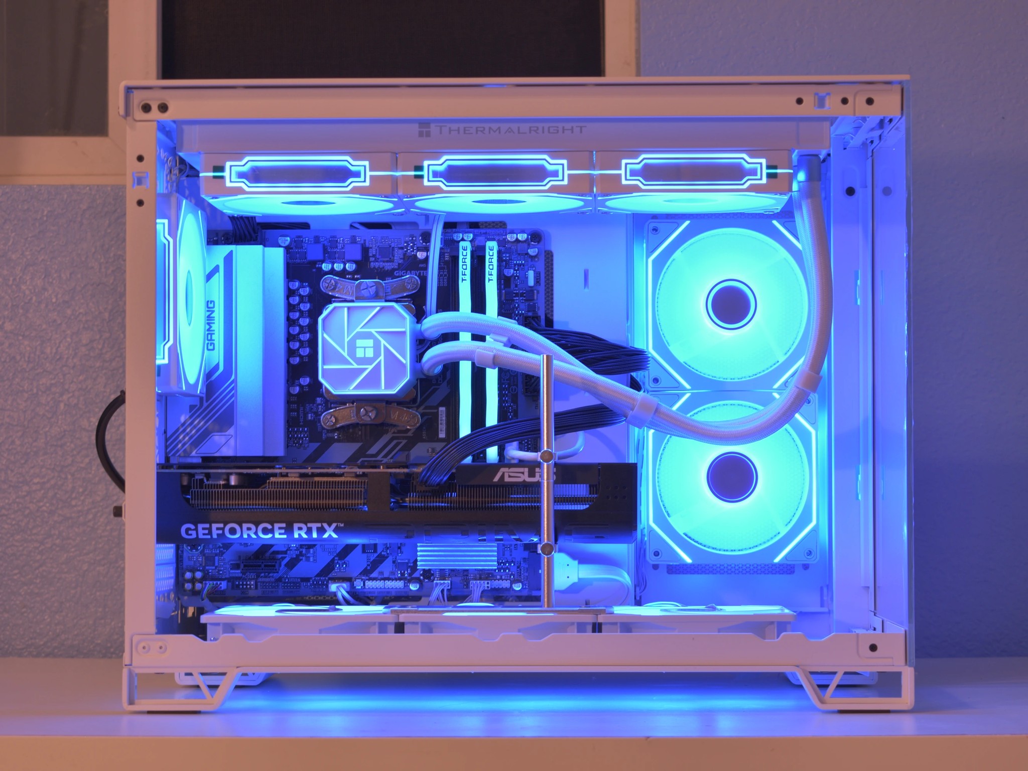 🚀Performance Gamer🚀 Ryzen 5 7600X | RTX 5070 12GB | 32GB 6000mhz DDR5 | 1TB nVME SSD | Wifi + RGB