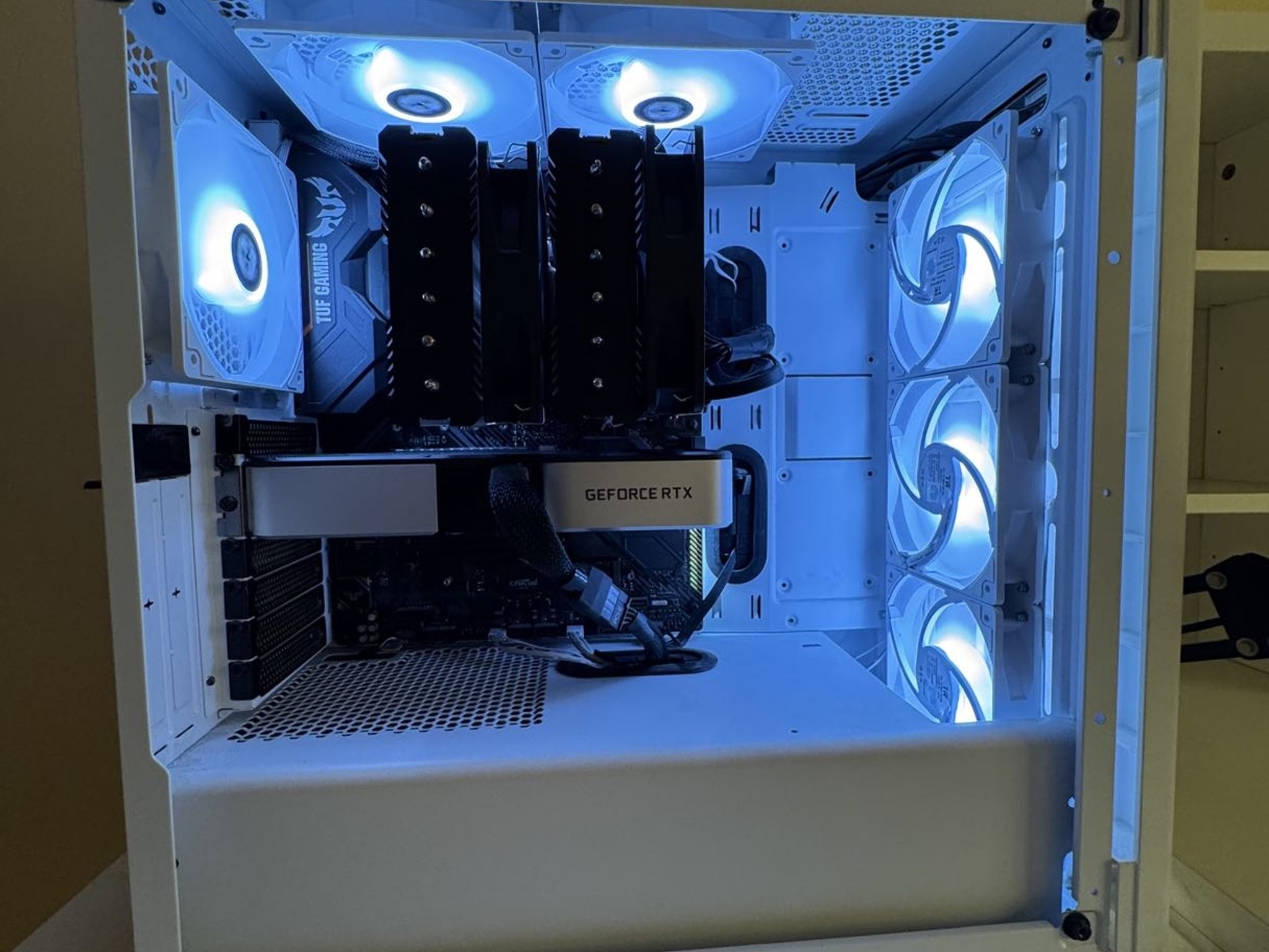 Gaming PC - RTX 3060 Ti + Ryzen 7 3700x, 32GB Ram