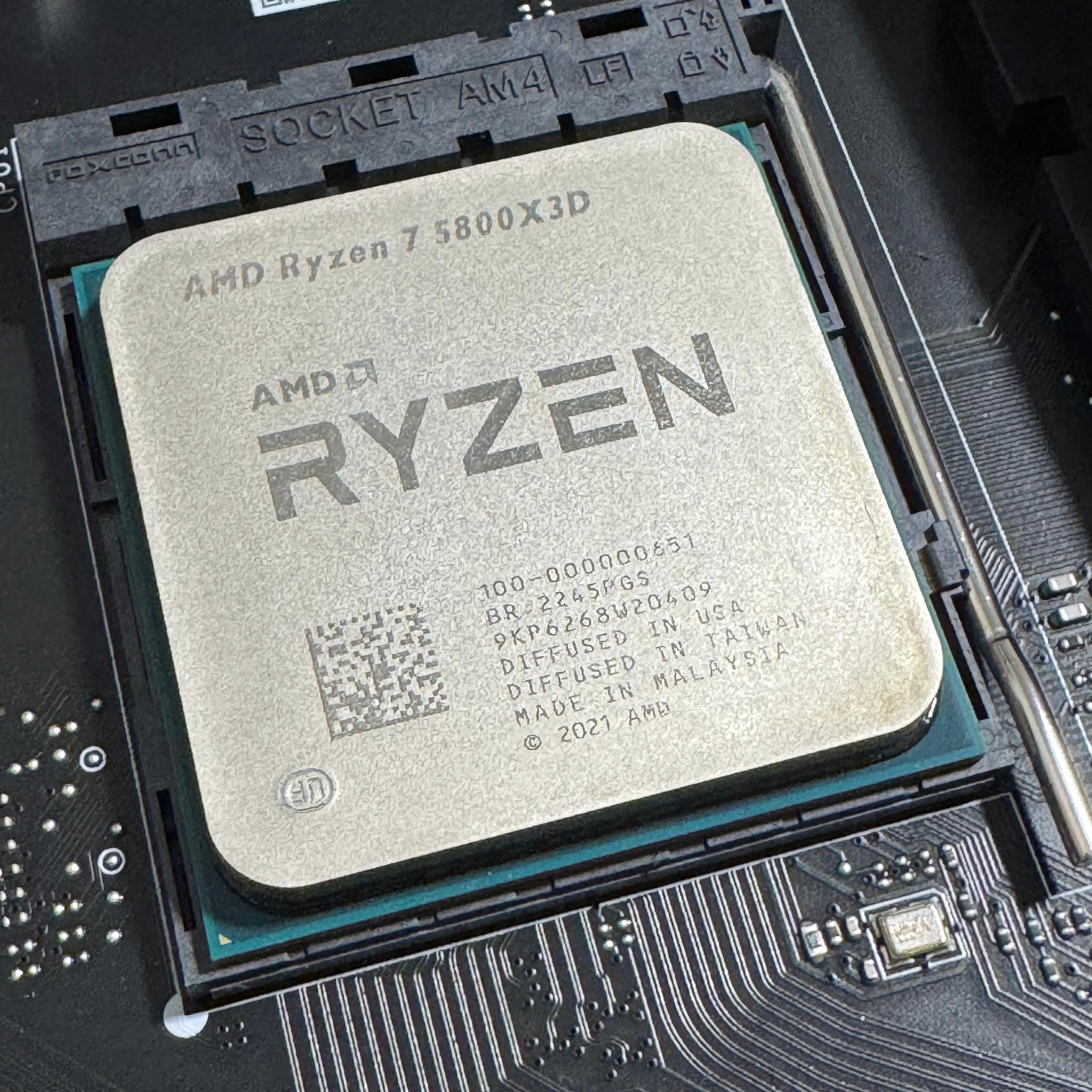 AMD COMBO! Ryzen 7 5800X3D / MSI MAG B550 Tomahawk Max Wifi / Corsair 32GB Ram - High End COMBO