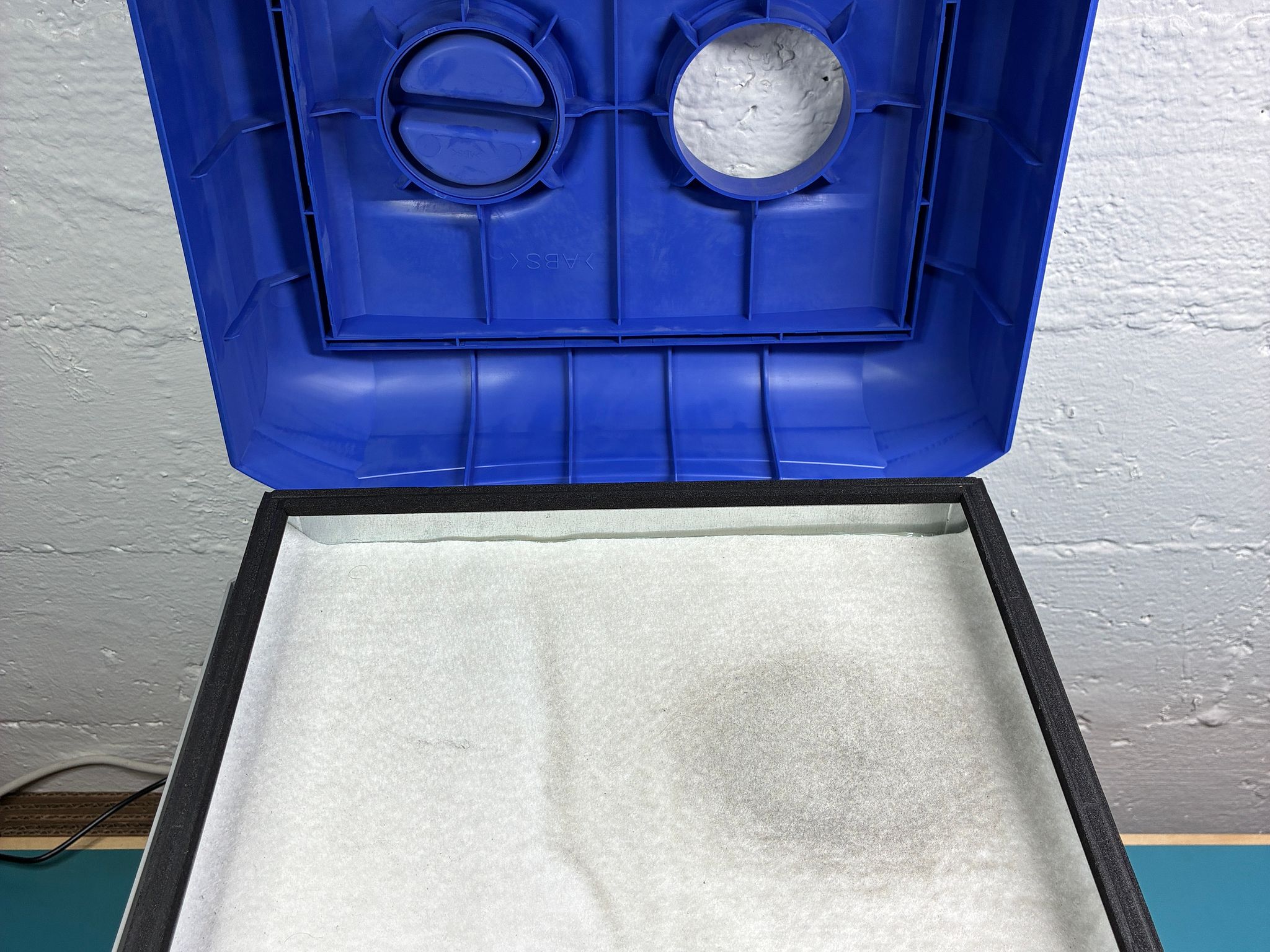 Hakko FA430 Fume Extractor + Duct Kit & Spare Filters (Electronics Lab Equipment)