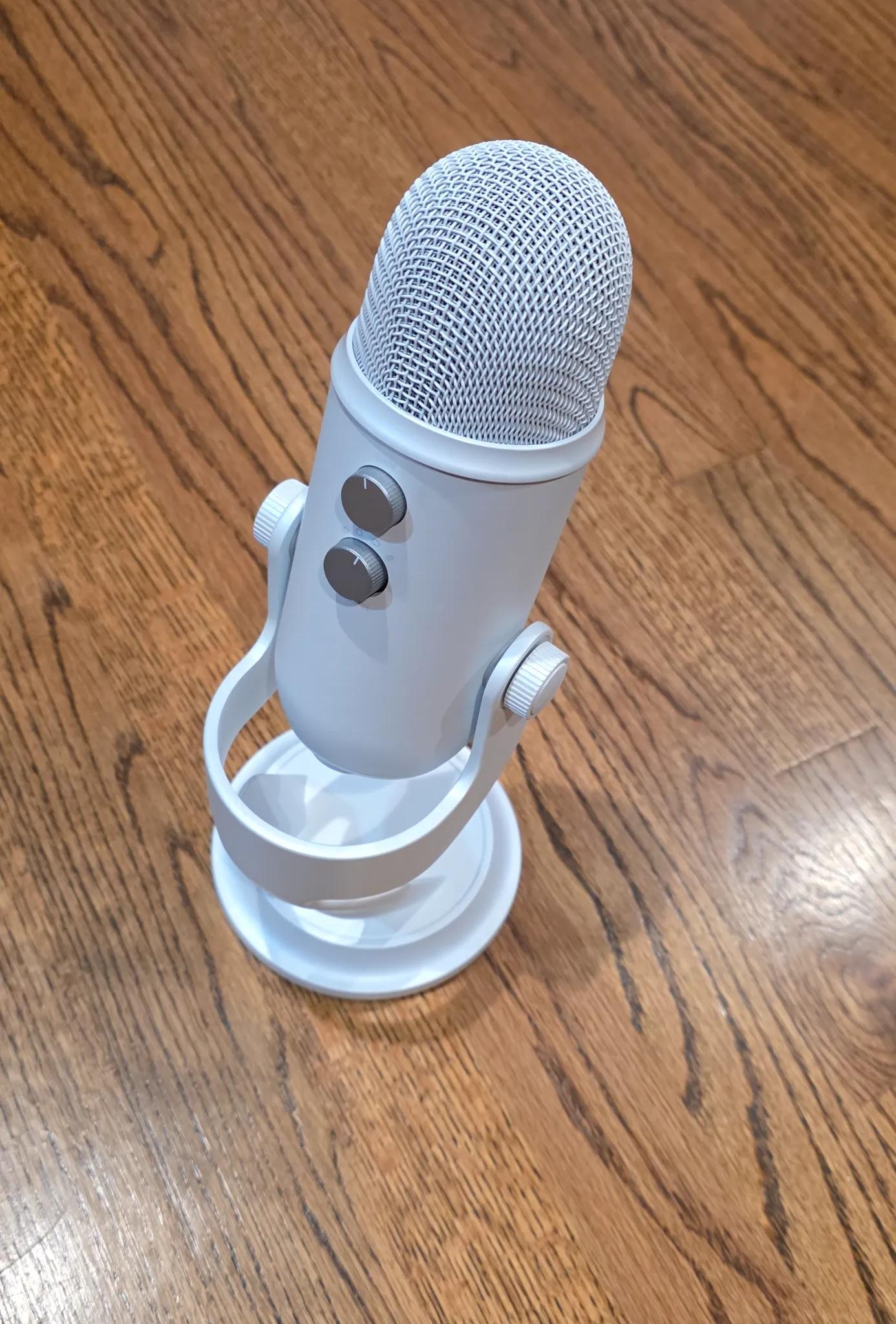 Logitech - Blue Yeti Professional - White Mist