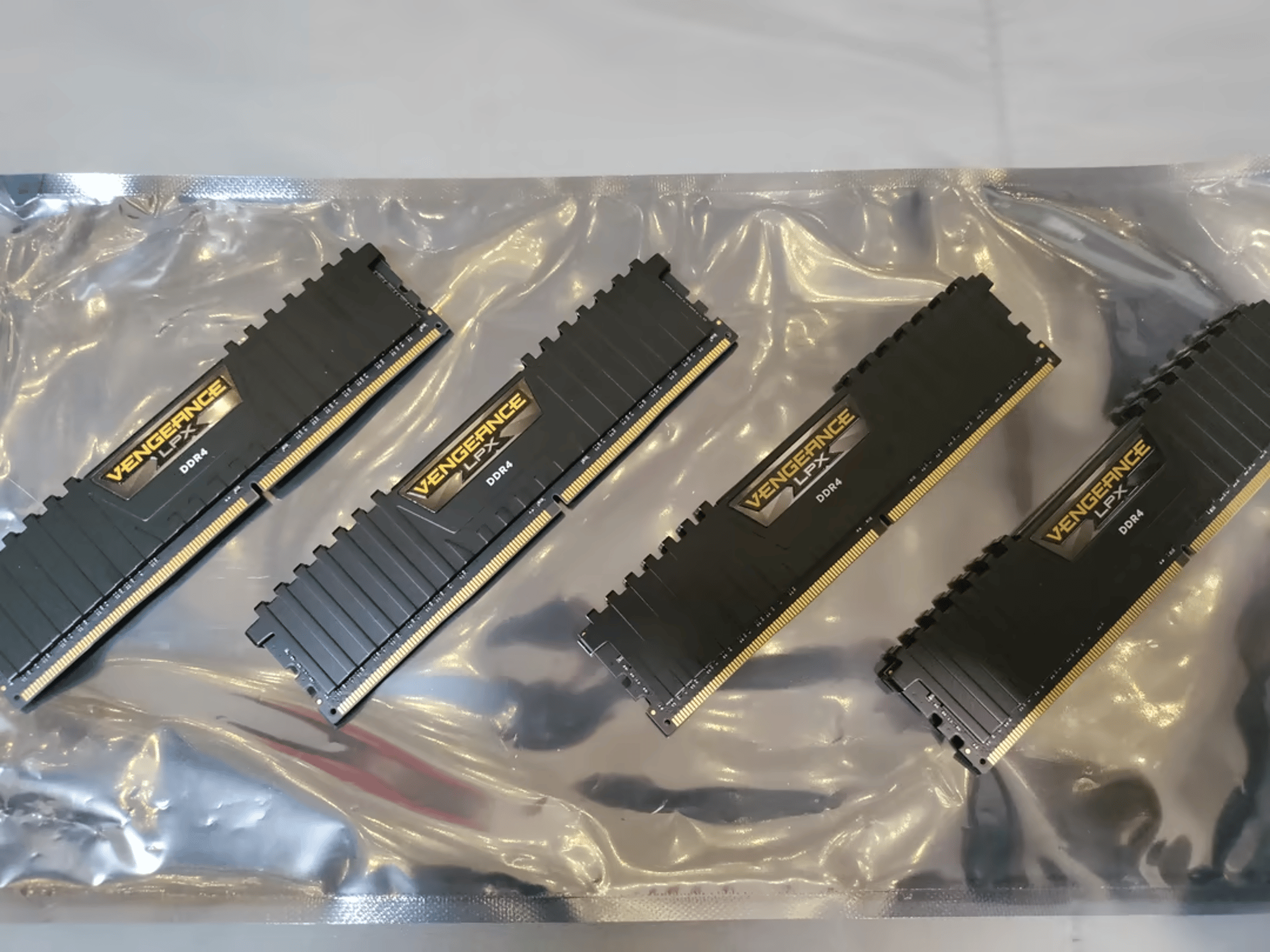 64GB of Corsair Vengeance LPX (4X16GB) DDR4 3200 (PC4-25600) C16 1.35V Desktop Memory - Black 