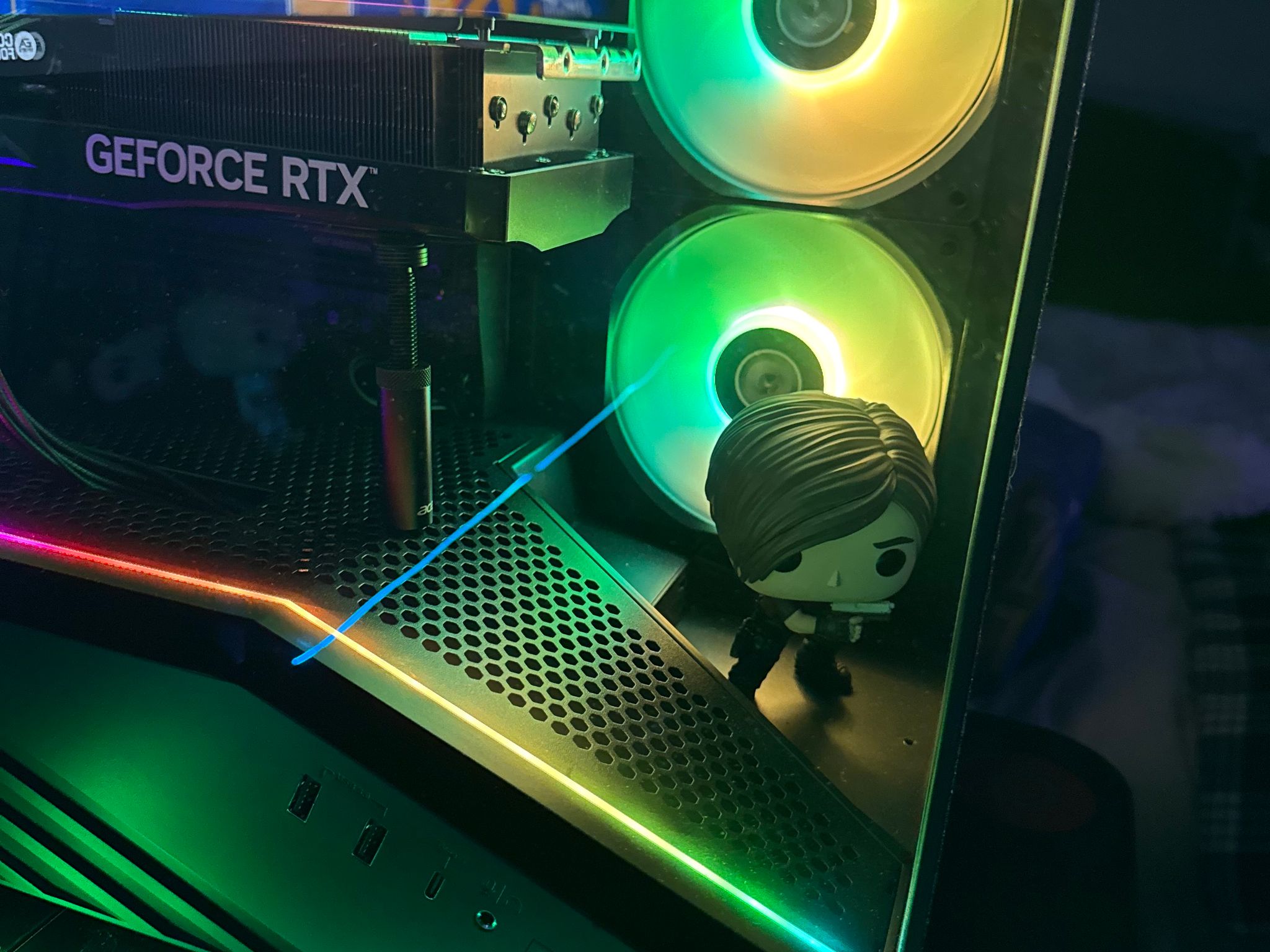GeForce RTX 5070 Ti Custom Gaming PC - Ryzen 7 7800X3D, 32GB RAM, 1TB NVMe SSD