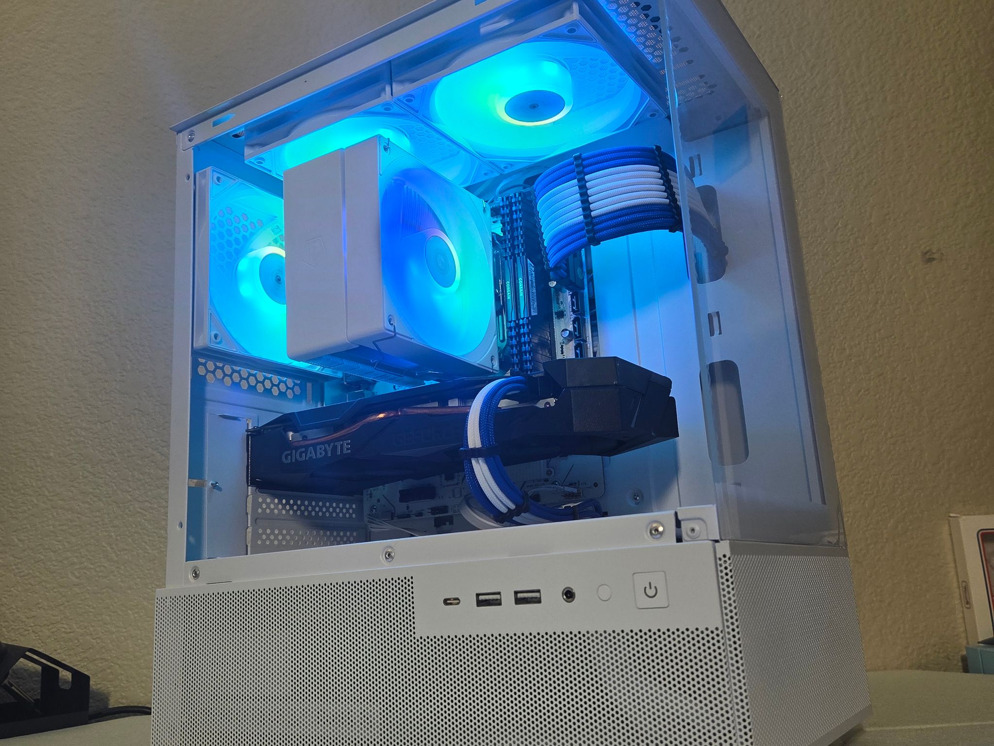 RTX 2070 Gaming PC | Ryzen 5 | 16GB RAM | White RGB Build🖤🤍❄️💙WIFI