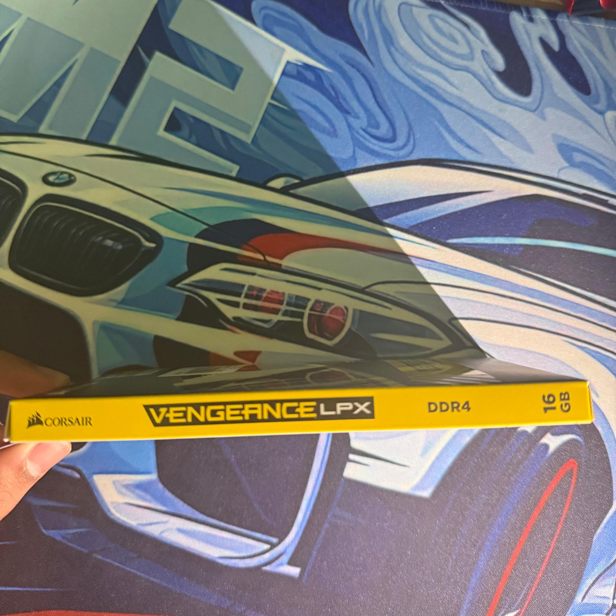 CORSAIR VENGEANCE LPX 16GB DDR4 RAM