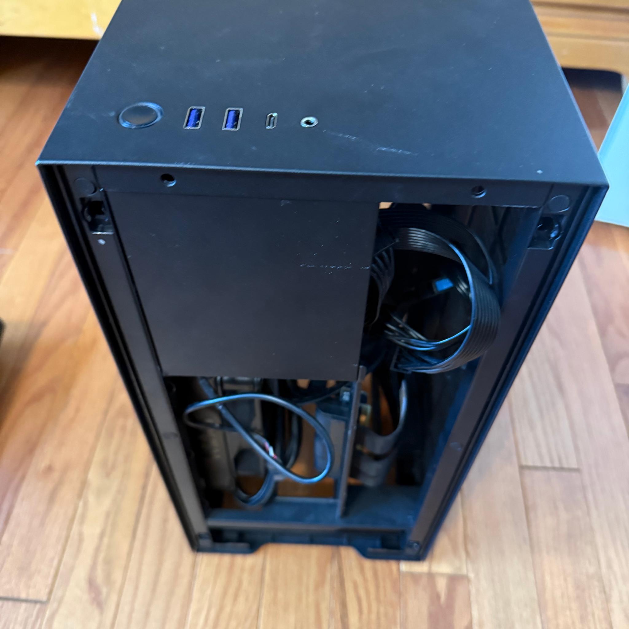 NZXT H1 V1 - Mini-ITX SFF Case (White/Black) with 650W PSU & 140mm AIO