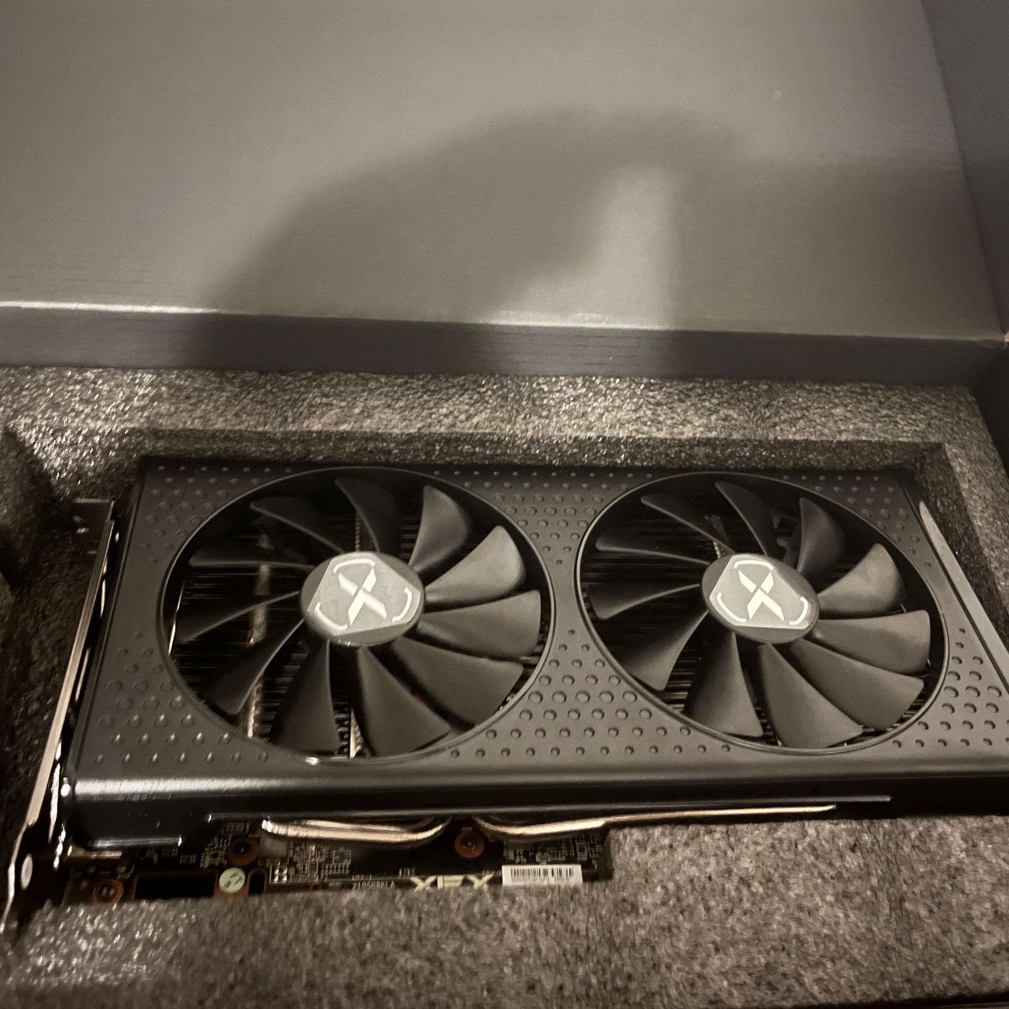 RX 6650XT on sale only used for 1 week