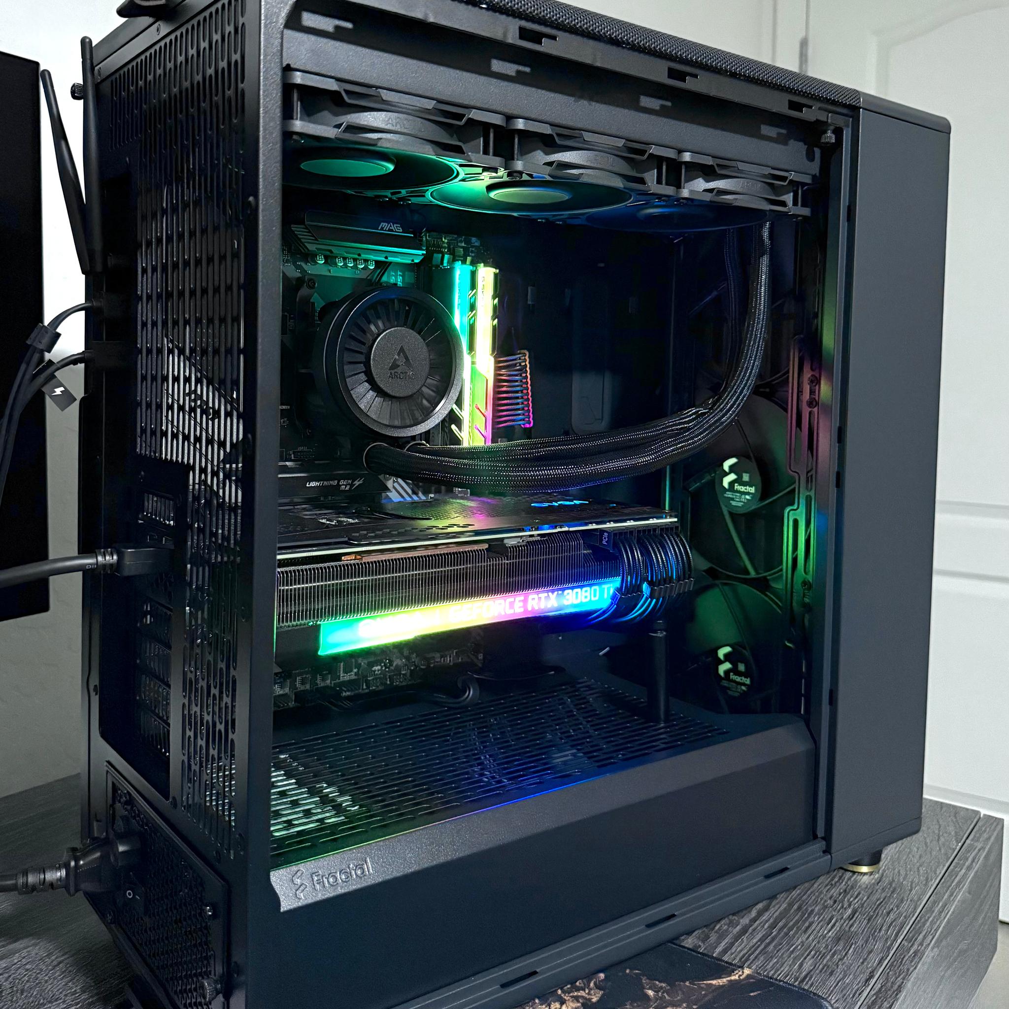 Minimalist Style Mid-Range Gaming PC