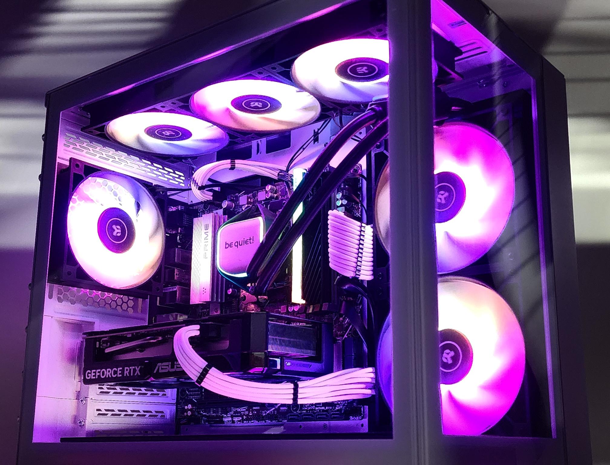 Gaming PC Ryzen 7 7700X 16GB RAM 1TB SSD RTX 5060 Ti 16GB Windows 11 Computer