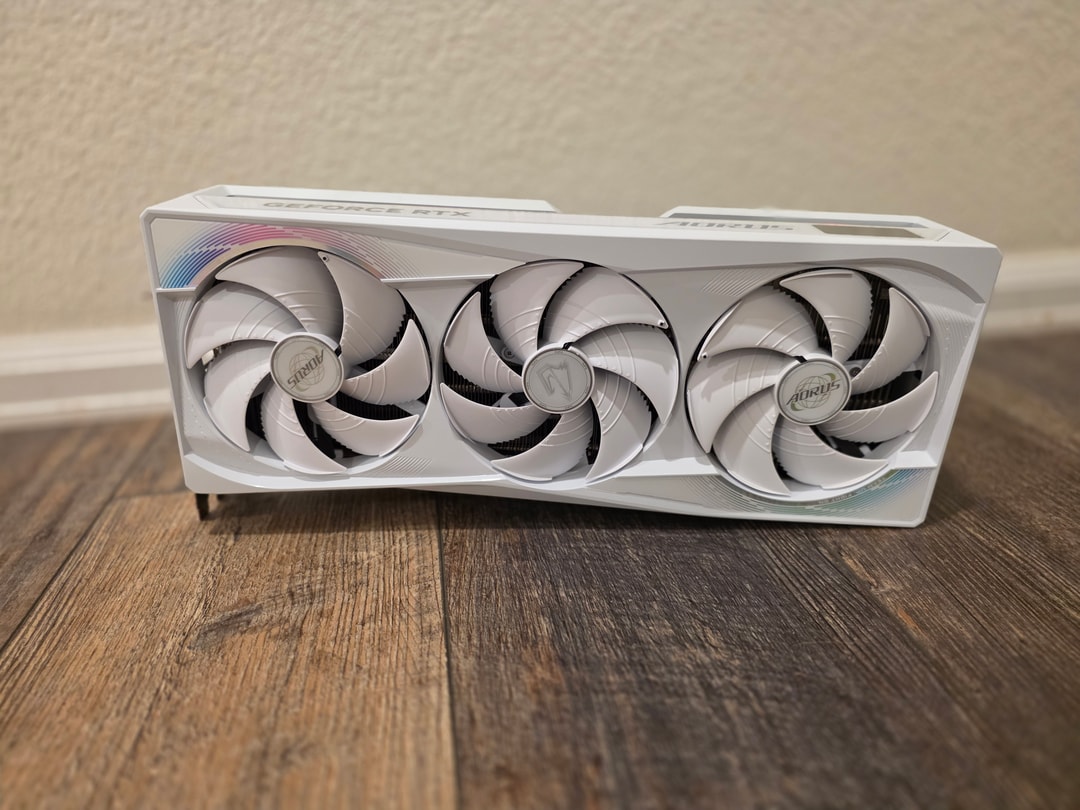 GIGABYTE AORUS GeForce RTX 5090 MASTER ICE 32G | Jawa