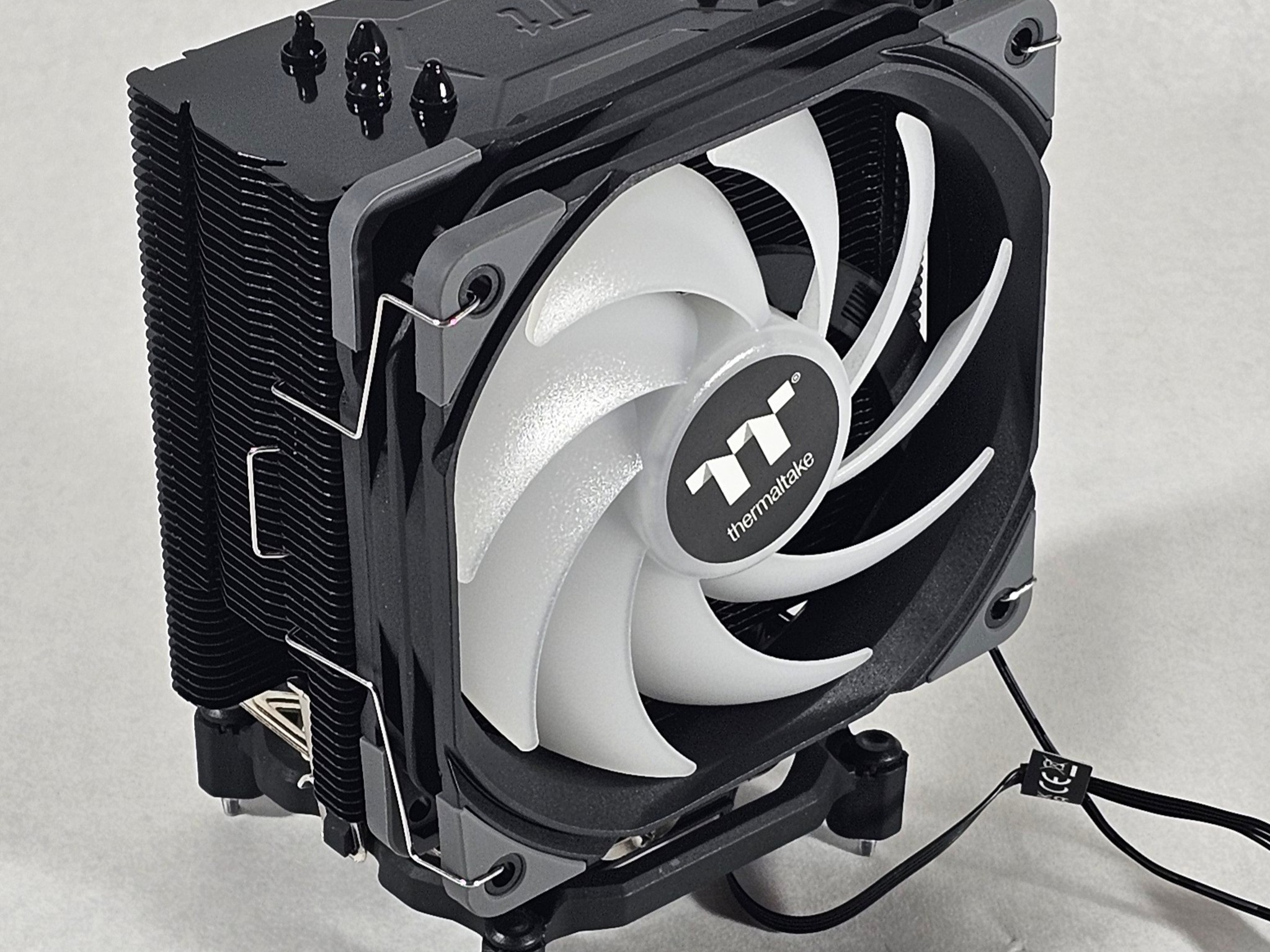 Thermaltake CPU Air Cooler with RGB Fan