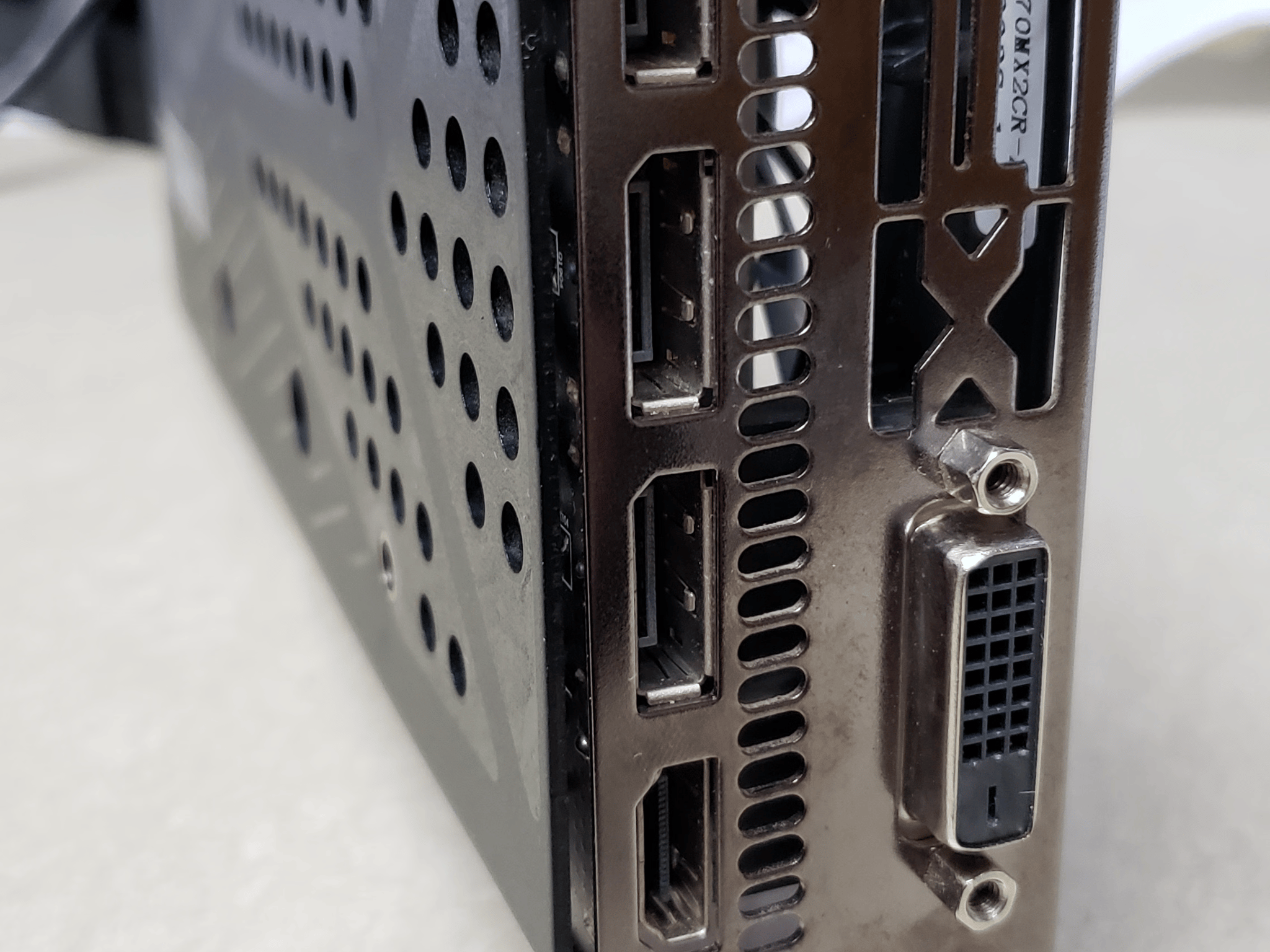 XFX RX 570 4gb Graphics card