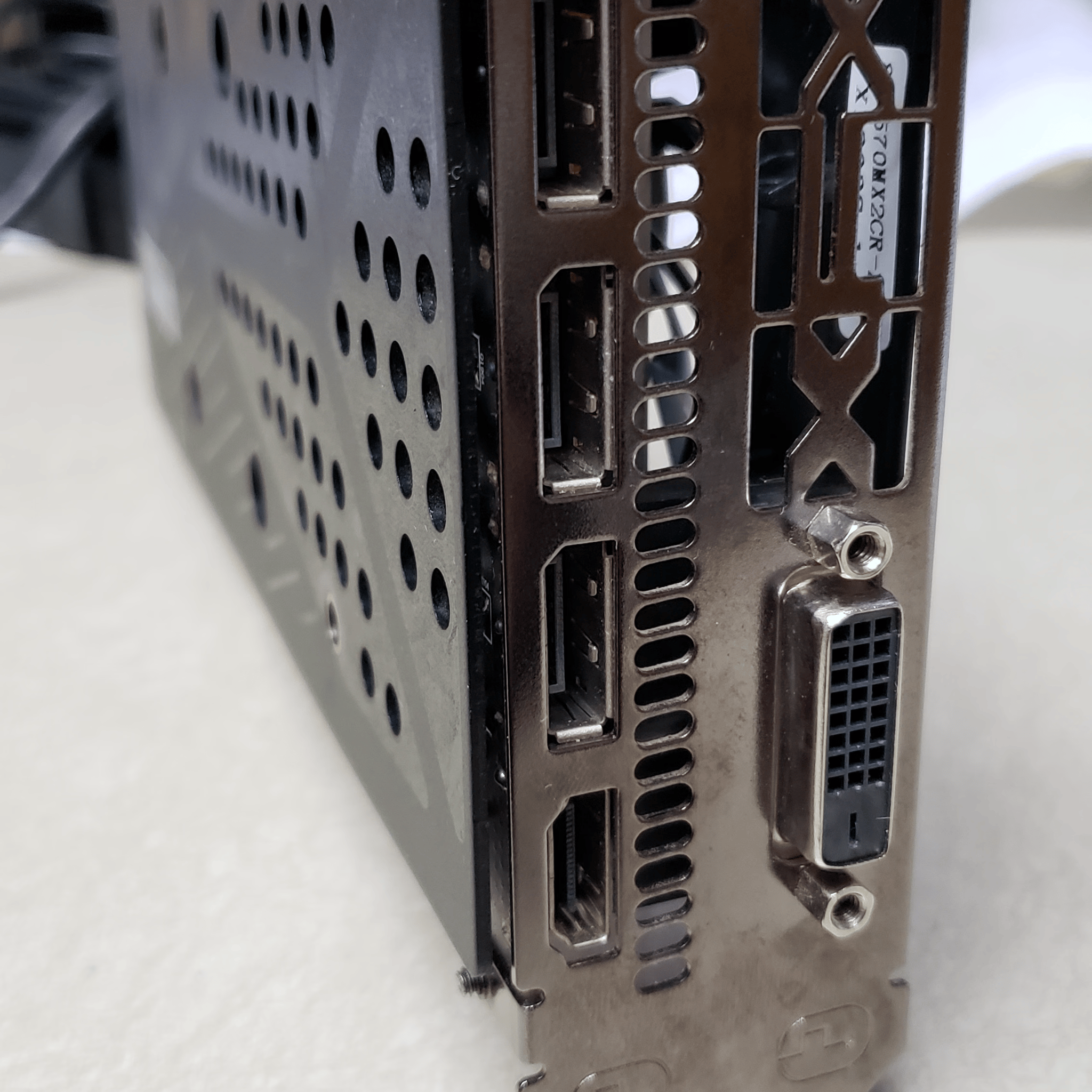 XFX RX 570 4gb Graphics card