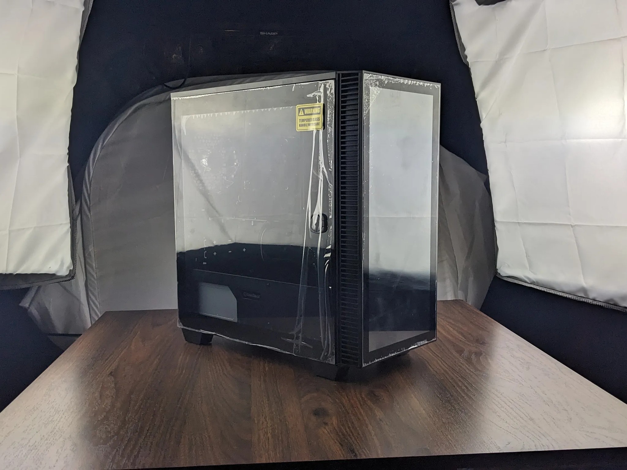 GamerSxin Custom 1440p Gaming PC, i5-6600, 5600XT, 8GB DDR4, 1TB SSD.