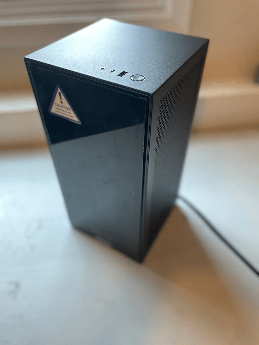 "Shoebox Special" - mITX NZXT H1 w/ GTX 1660 Super, Ryzen 7, 16GB RAM, 1TB SSD