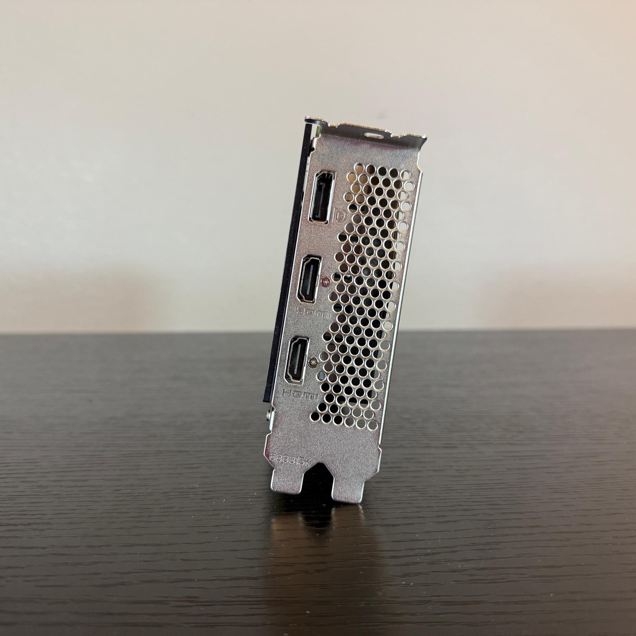 MSI GAMING GeForce RTX 3050 6GB - Great condition with original box!