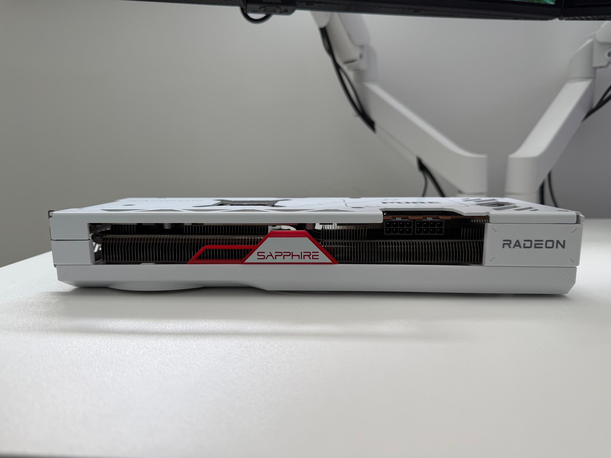 AMD Radeon RX 7800 XT - Image 5